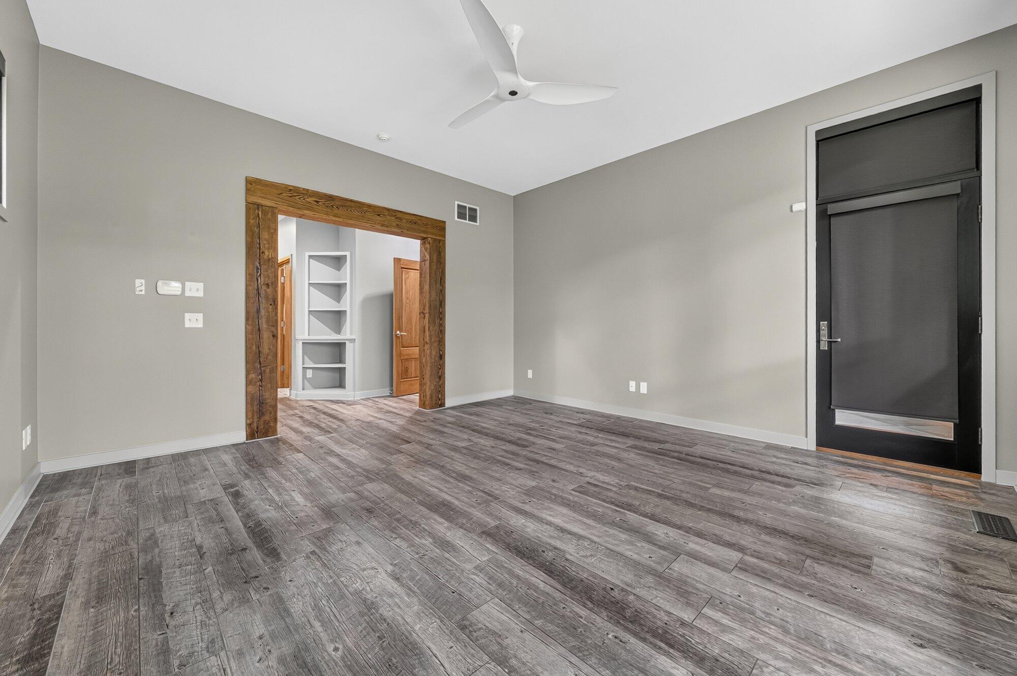 2246 Shelter Pointe Drive Kalamazoo MI 49008
