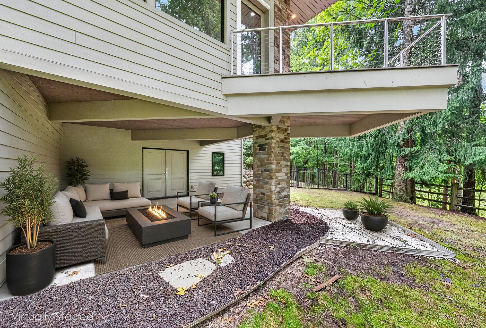 2246 Shelter Pointe Drive Kalamazoo MI 49008