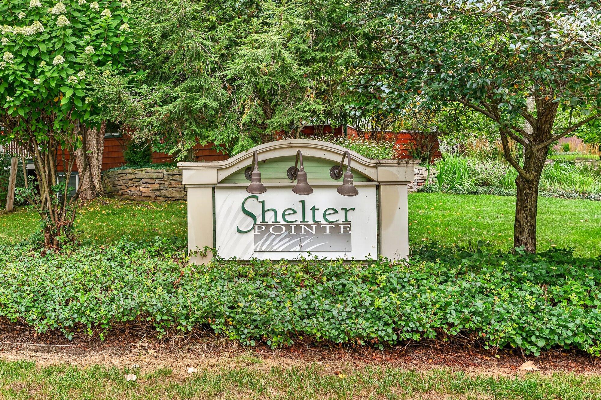 2246 Shelter Pointe Drive Kalamazoo MI 49008