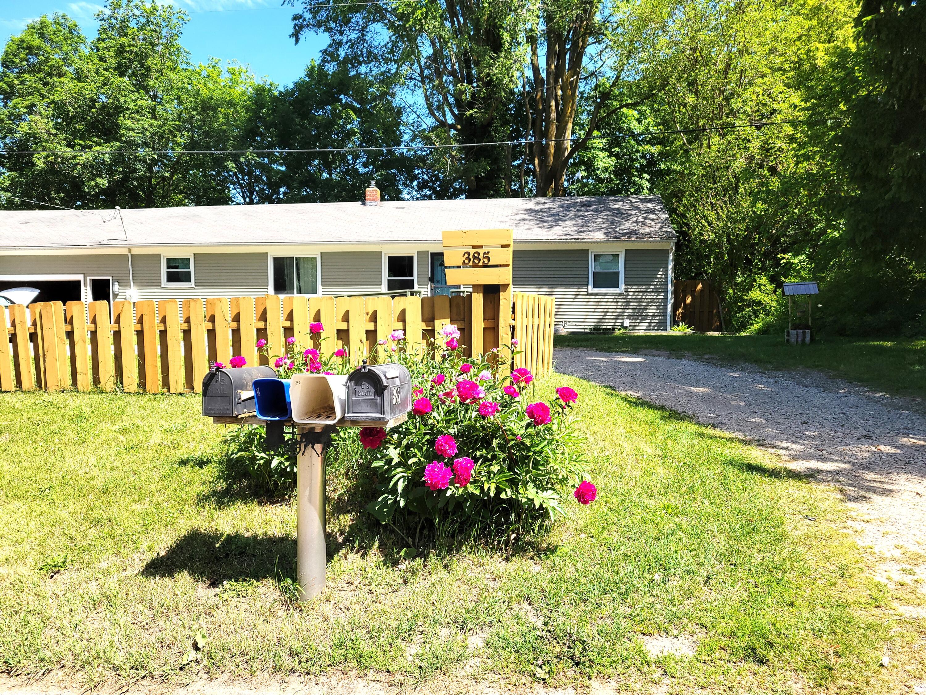 385 92nd Street SW Byron Center MI 49315