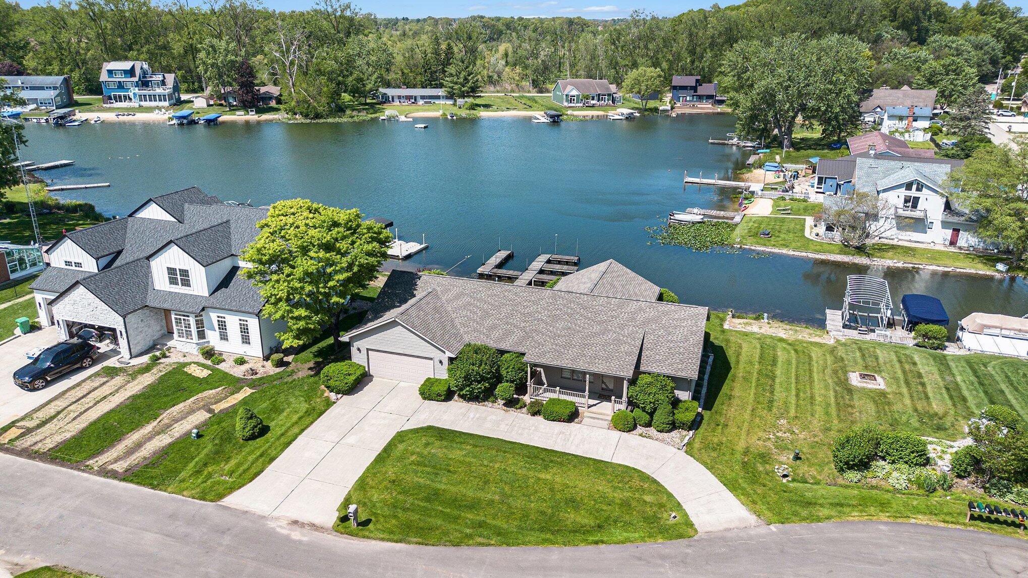 62546 Diamond View Drive Cassopolis MI 49031