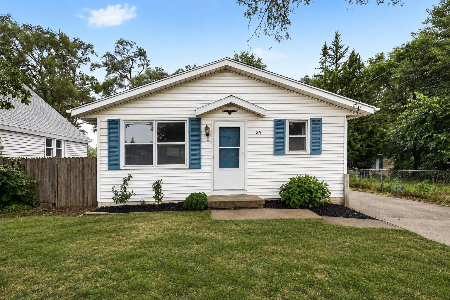 29 34th Street SE Grand Rapids MI 49548