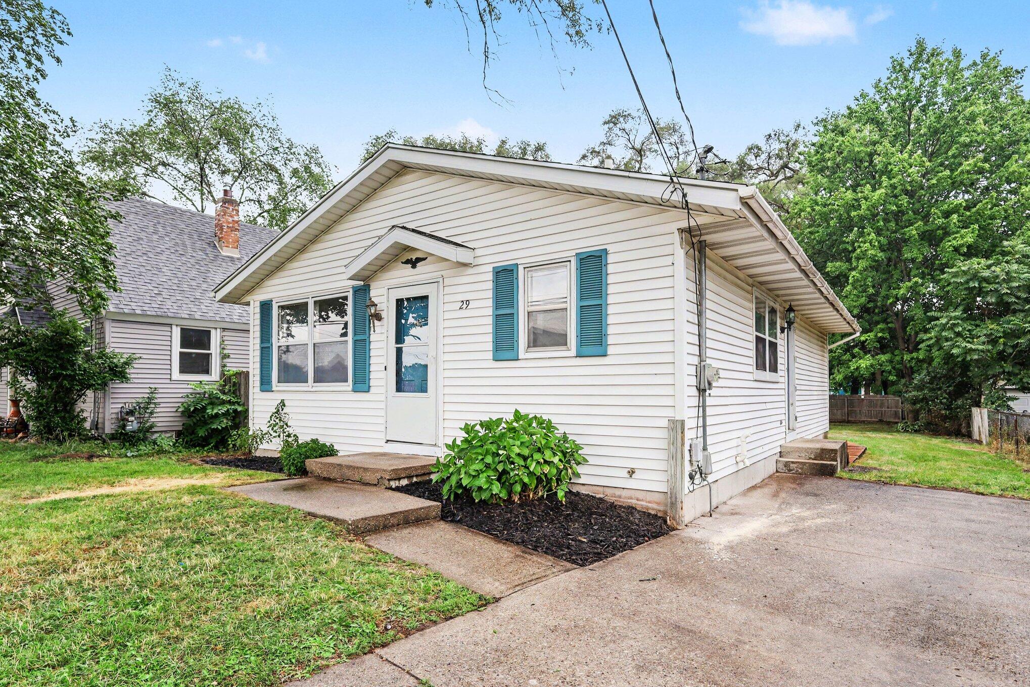 29 34th Street SE Grand Rapids MI 49548