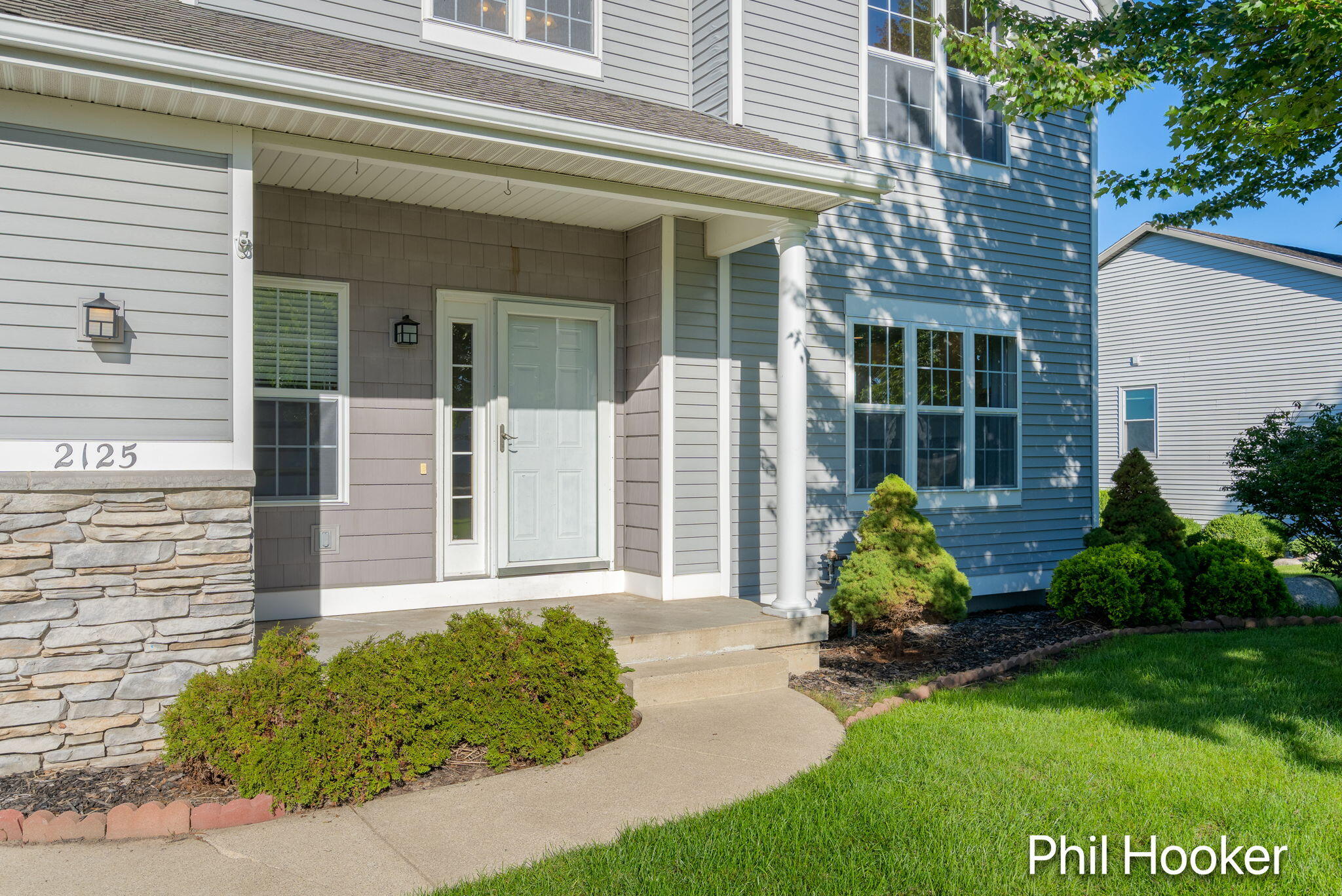 2125 Orchard Ridge Drive NW Grand Rapids MI 49534
