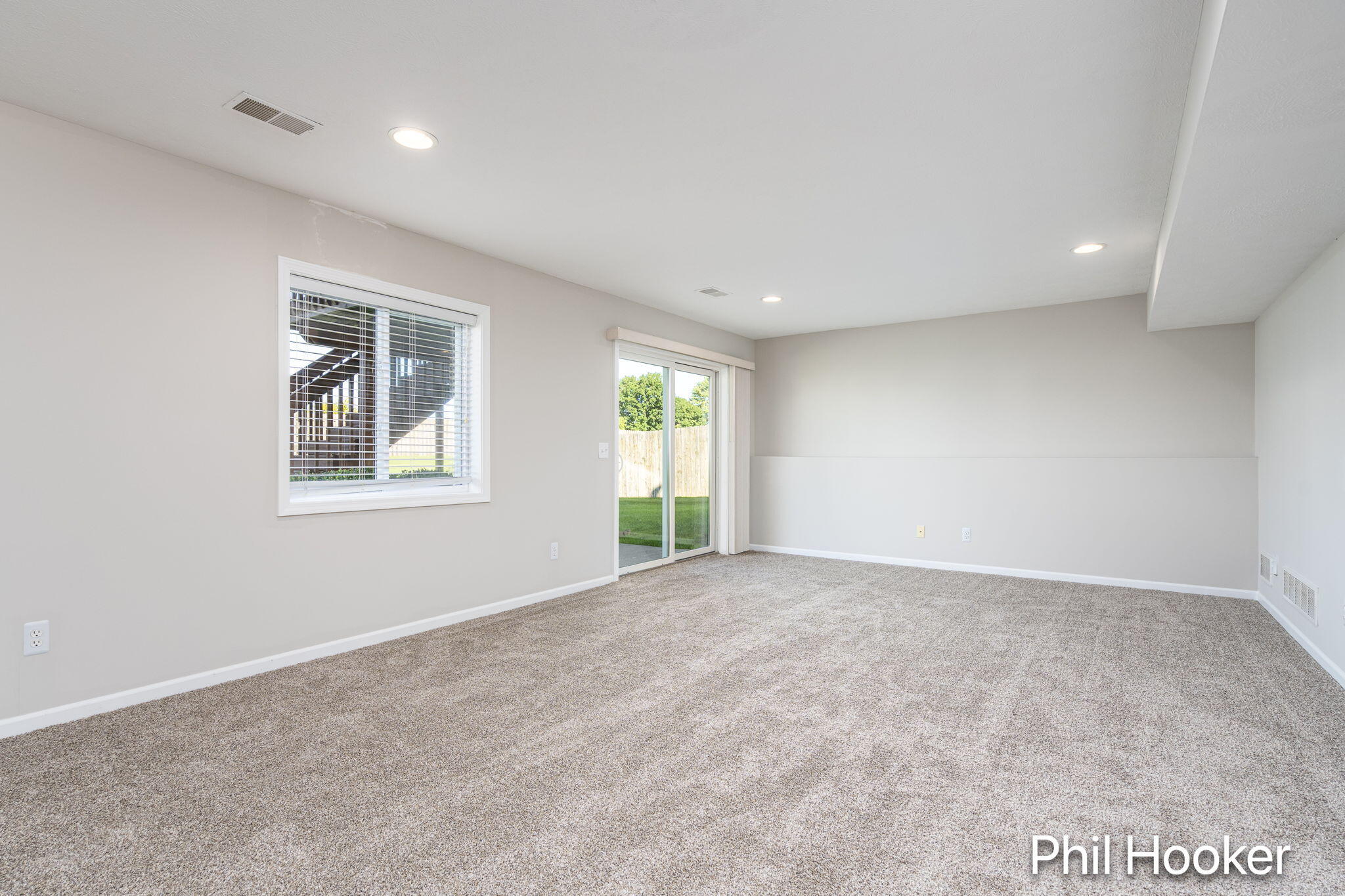 2125 Orchard Ridge Drive NW Grand Rapids MI 49534