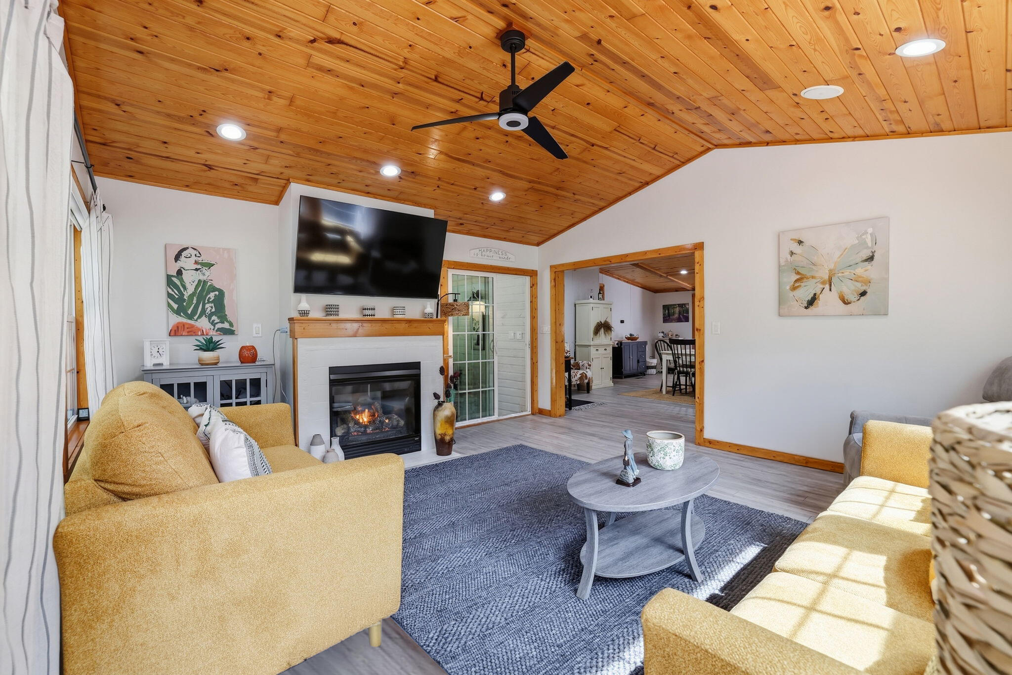 16456 Basswood Road Three Oaks MI 49128