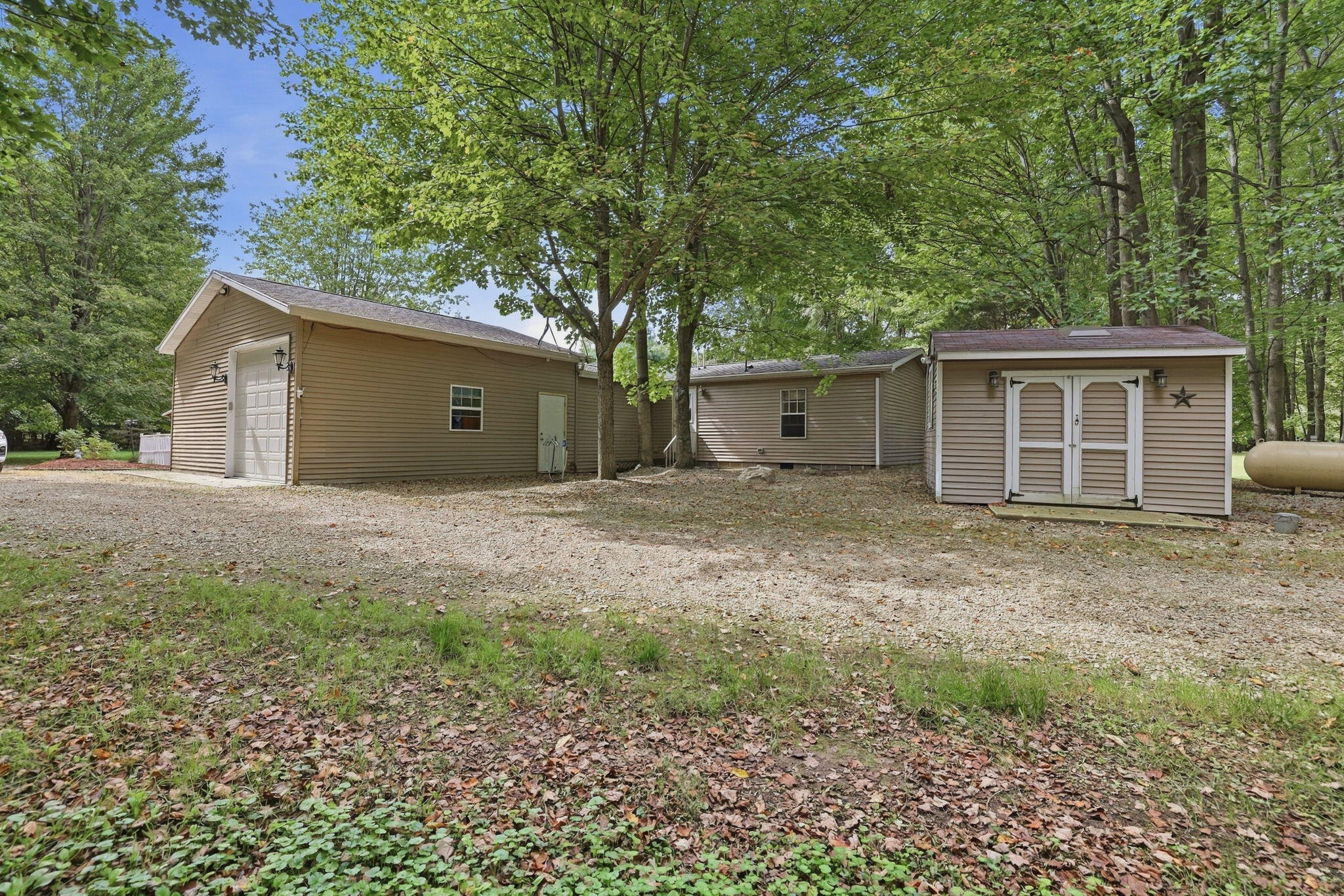 16456 Basswood Road Three Oaks MI 49128