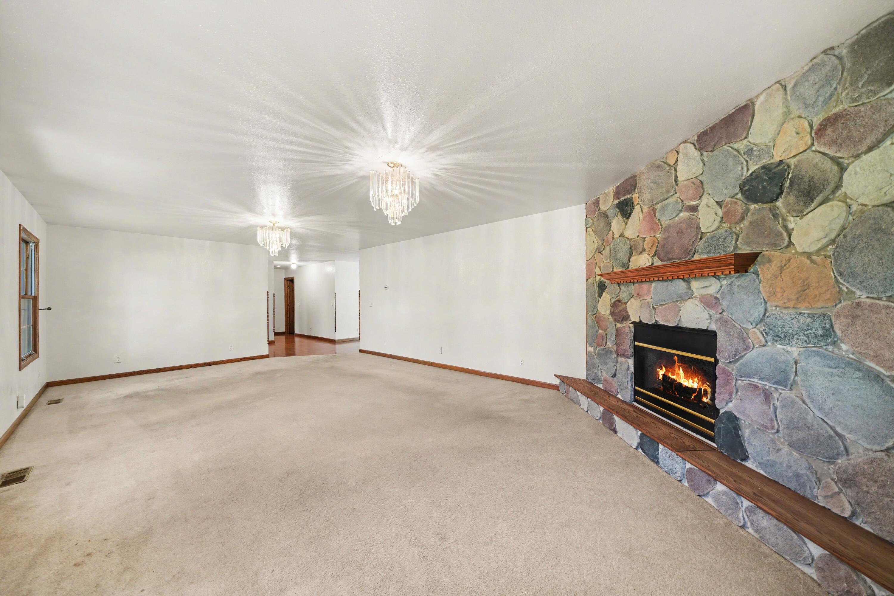 27911 Gideon Street Dowagiac MI 49047