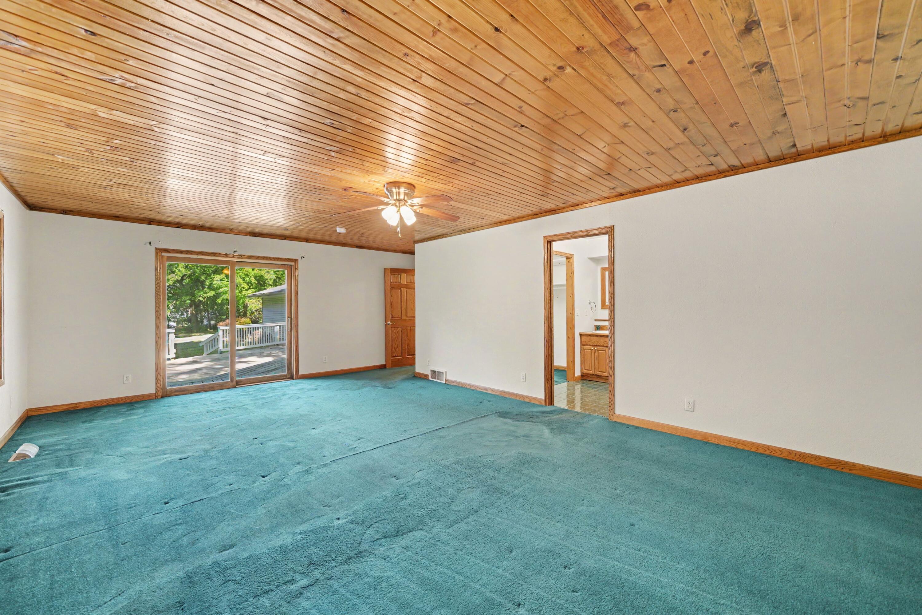 27911 Gideon Street Dowagiac MI 49047