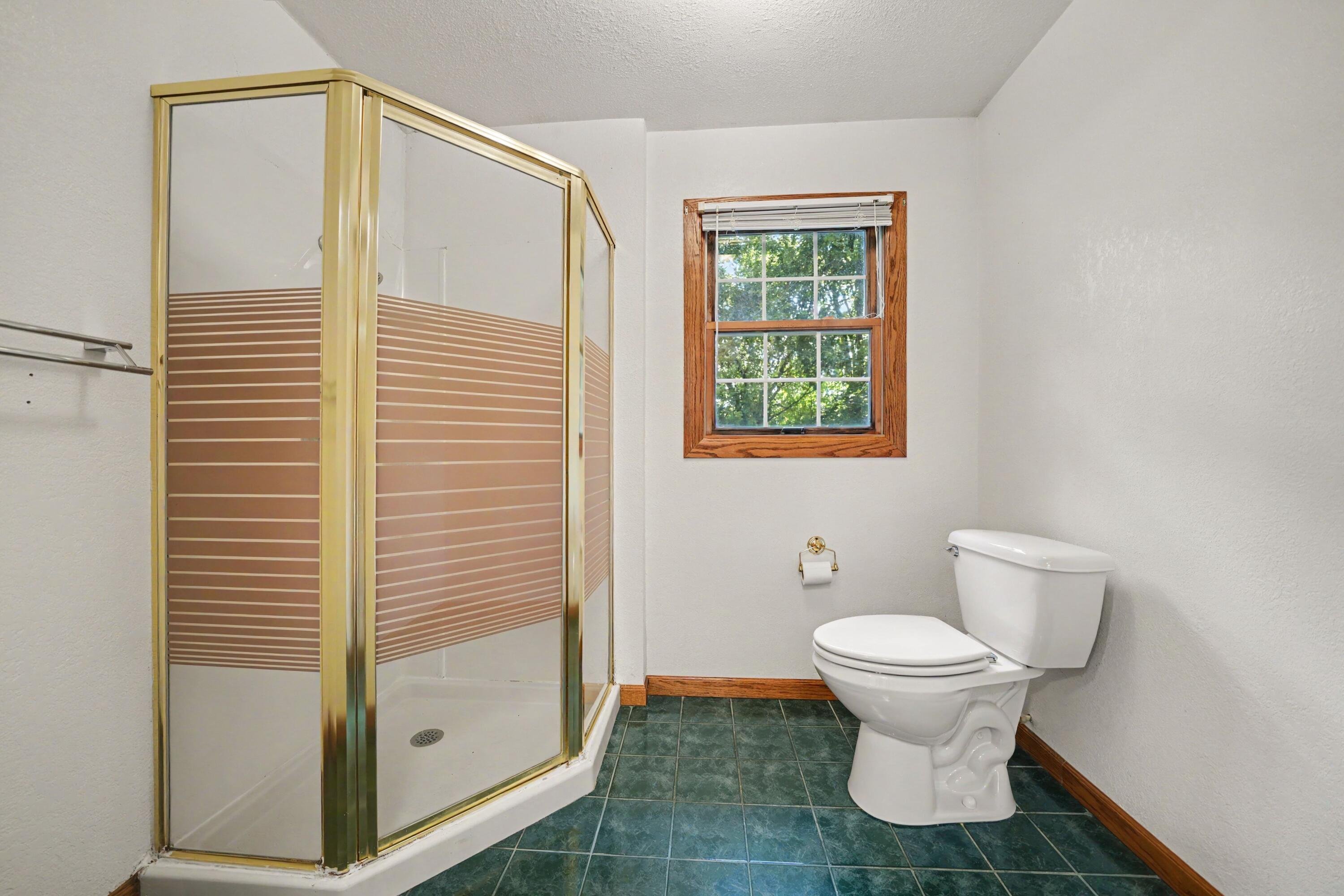 27911 Gideon Street Dowagiac MI 49047