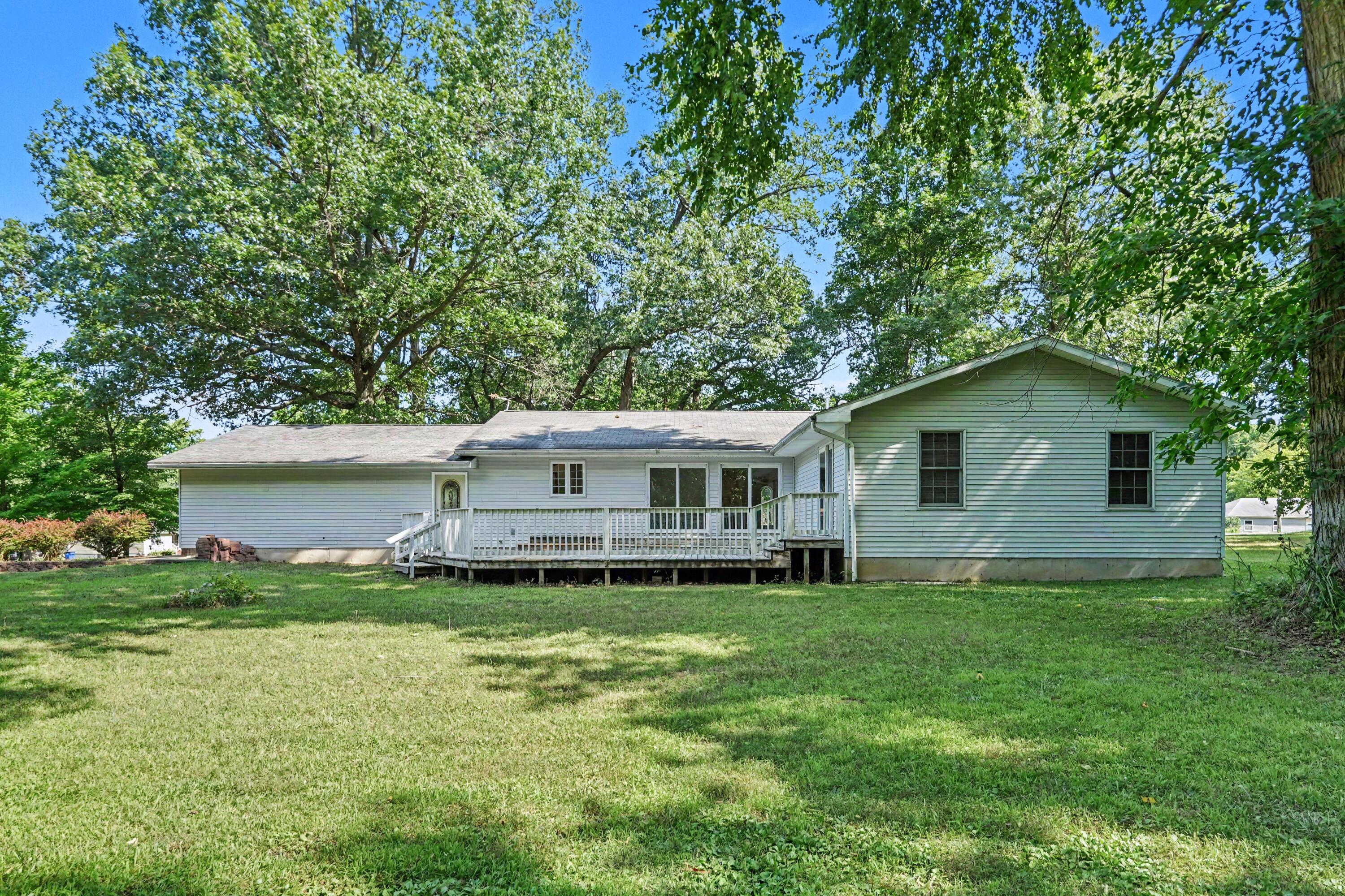 27911 Gideon Street Dowagiac MI 49047