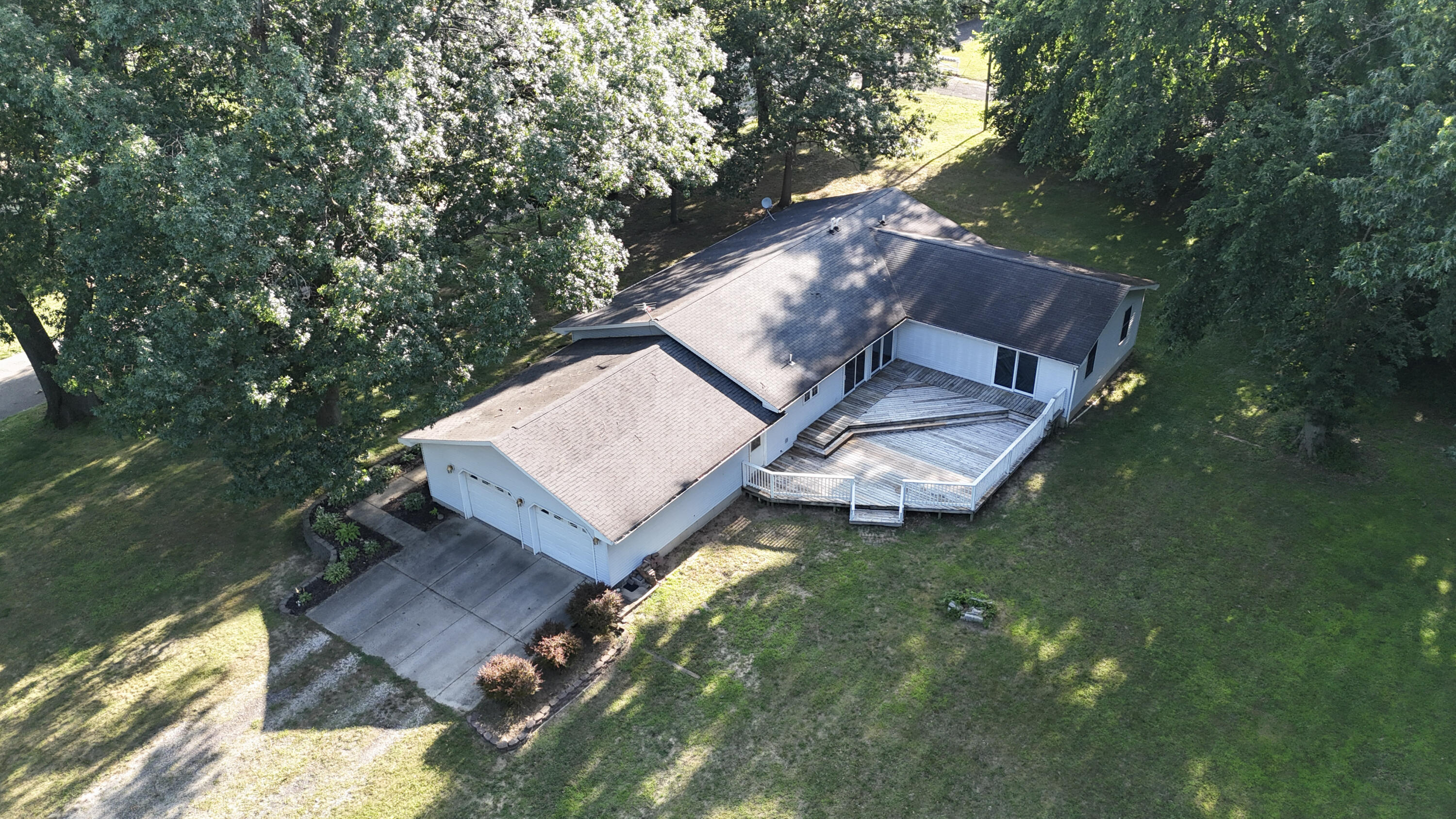 27911 Gideon Street Dowagiac MI 49047