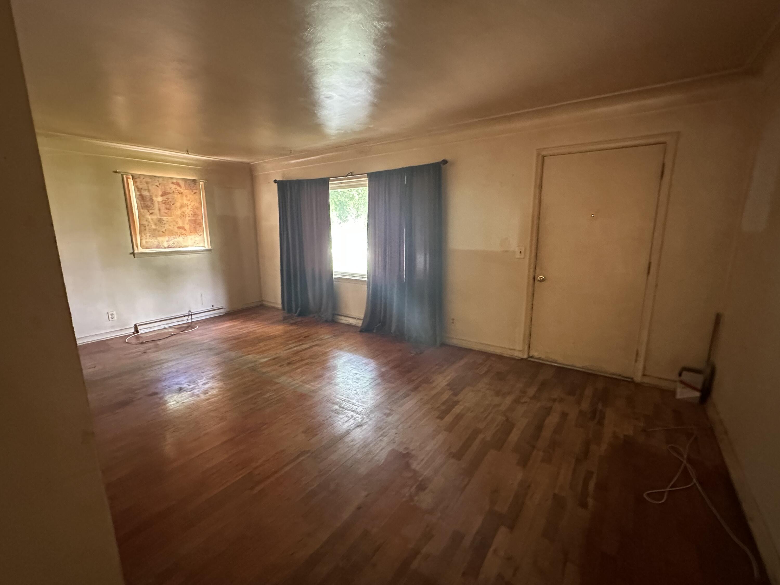 1560 Magnolia Street Kalamazoo MI 49048