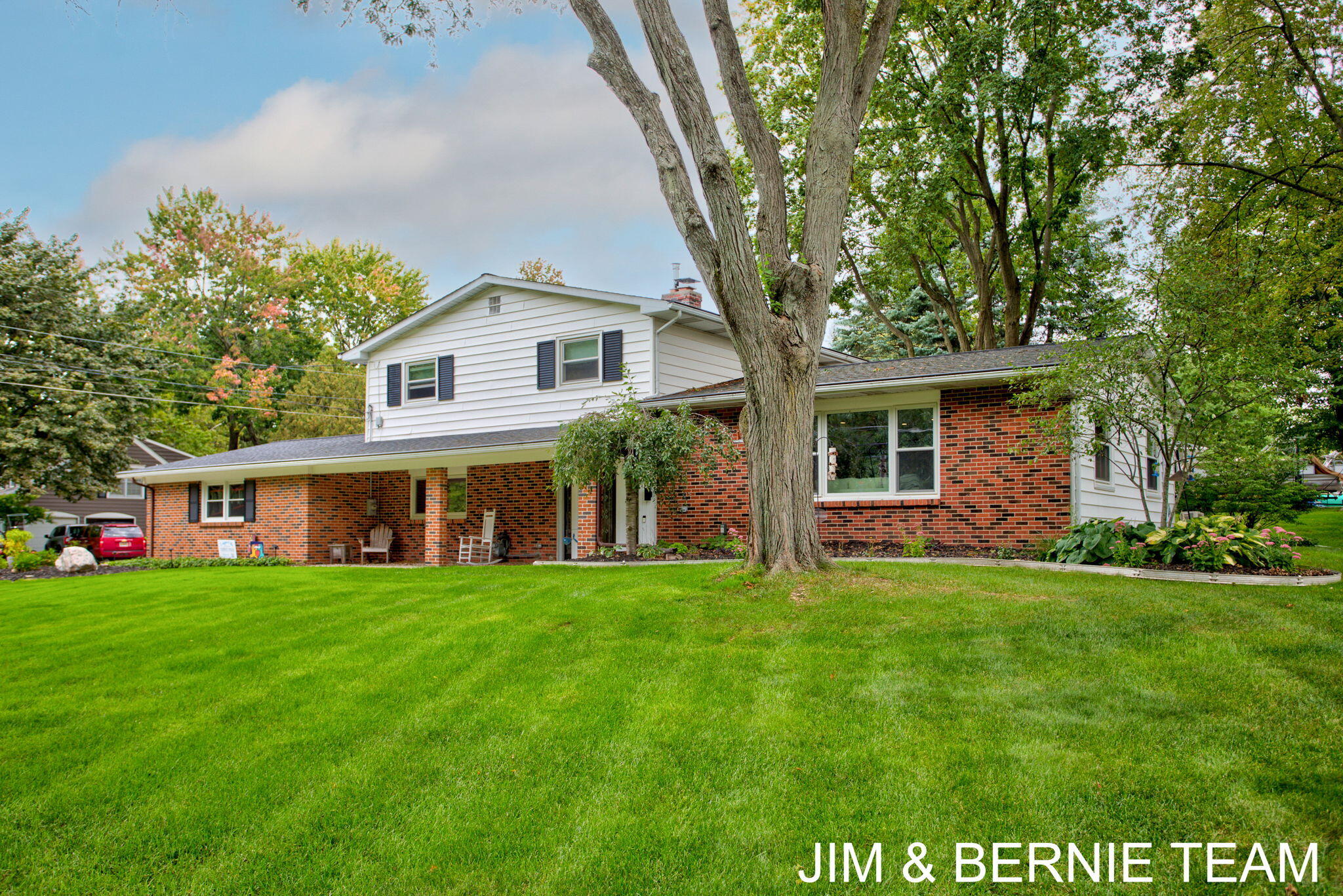 500 Greenbrier Drive SE Grand Rapids MI 49546