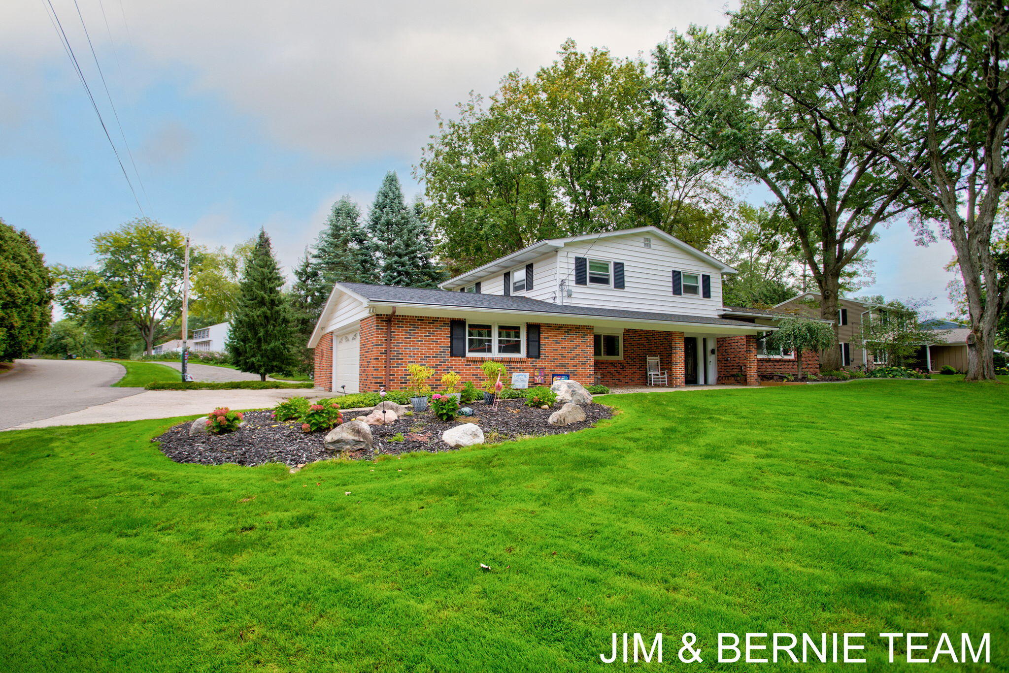 500 Greenbrier Drive SE Grand Rapids MI 49546