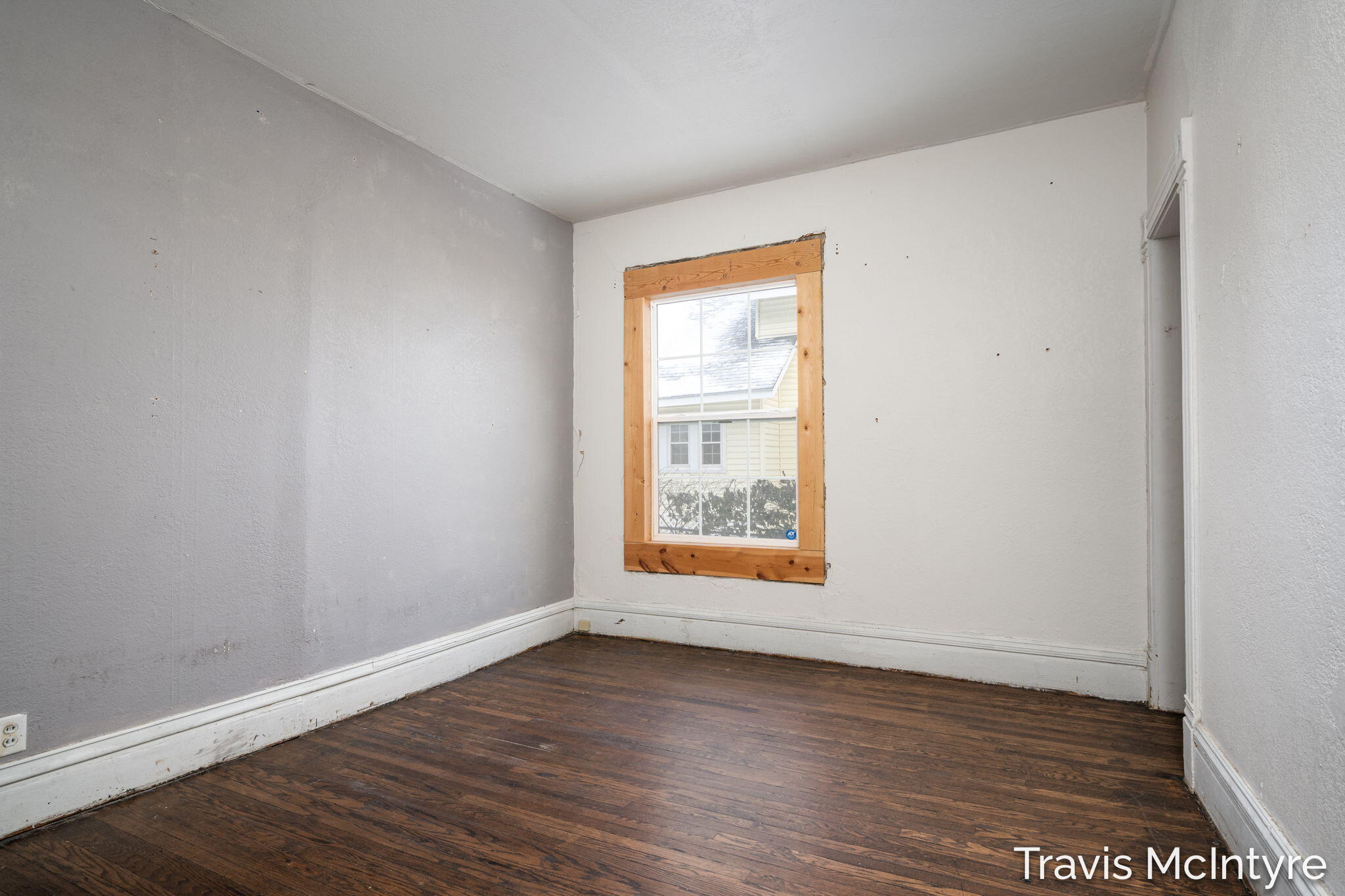 908 Eastern Avenue SE Grand Rapids MI 49507