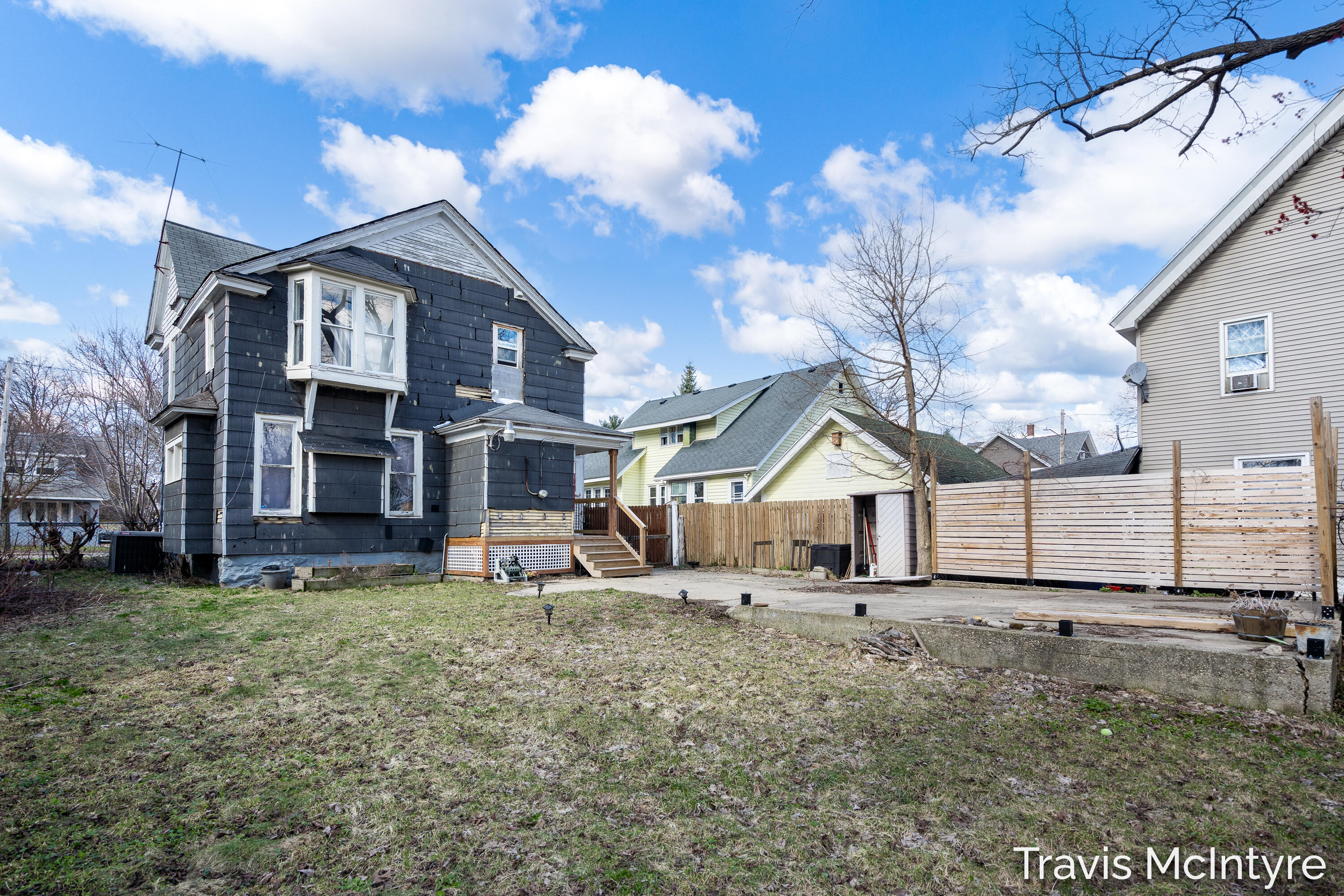 908 Eastern Avenue SE Grand Rapids MI 49507