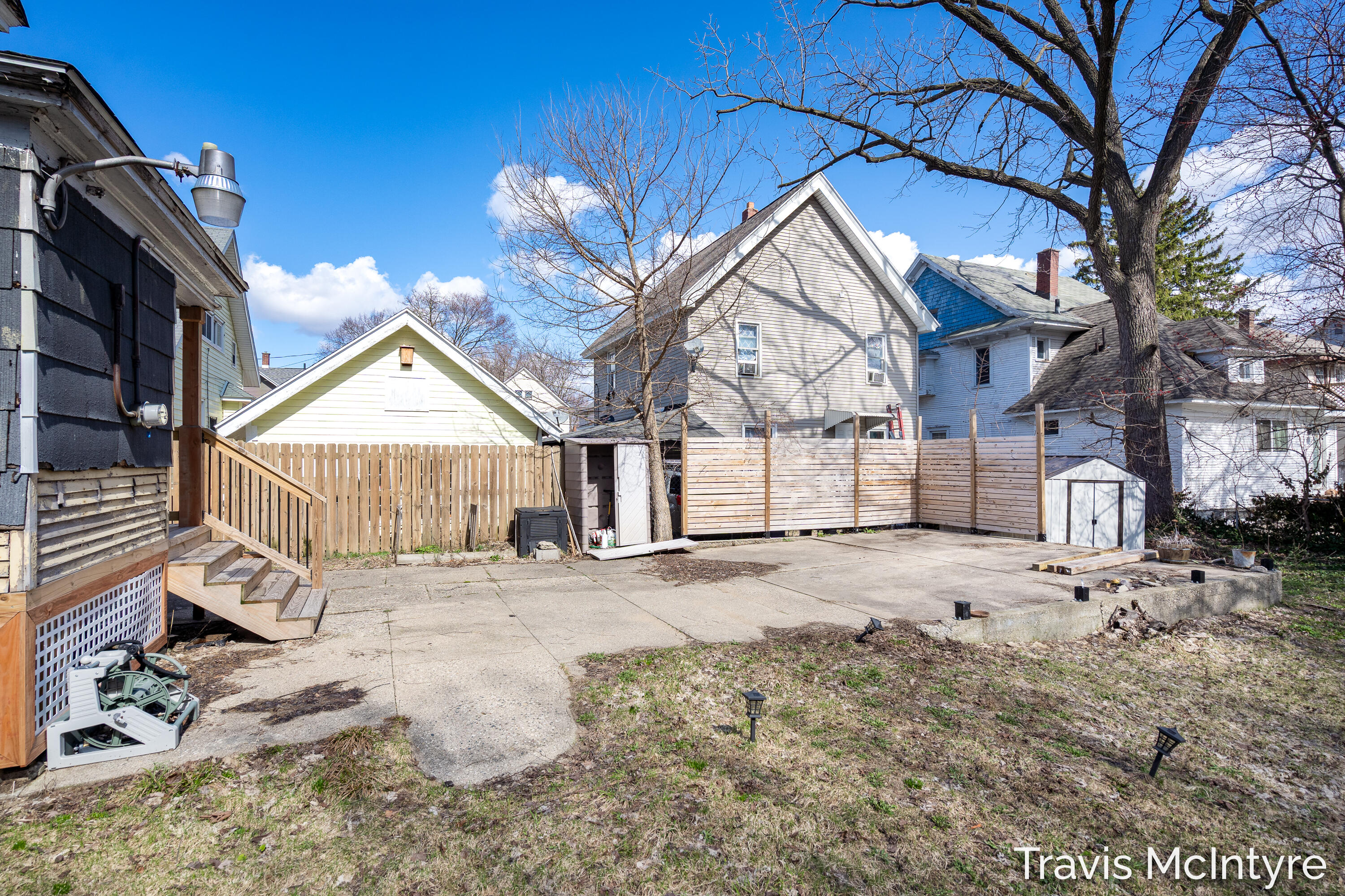 908 Eastern Avenue SE Grand Rapids MI 49507