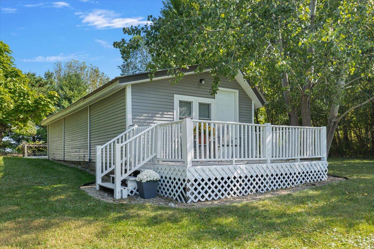 19196 Cleveland Avenue Galien MI 49113