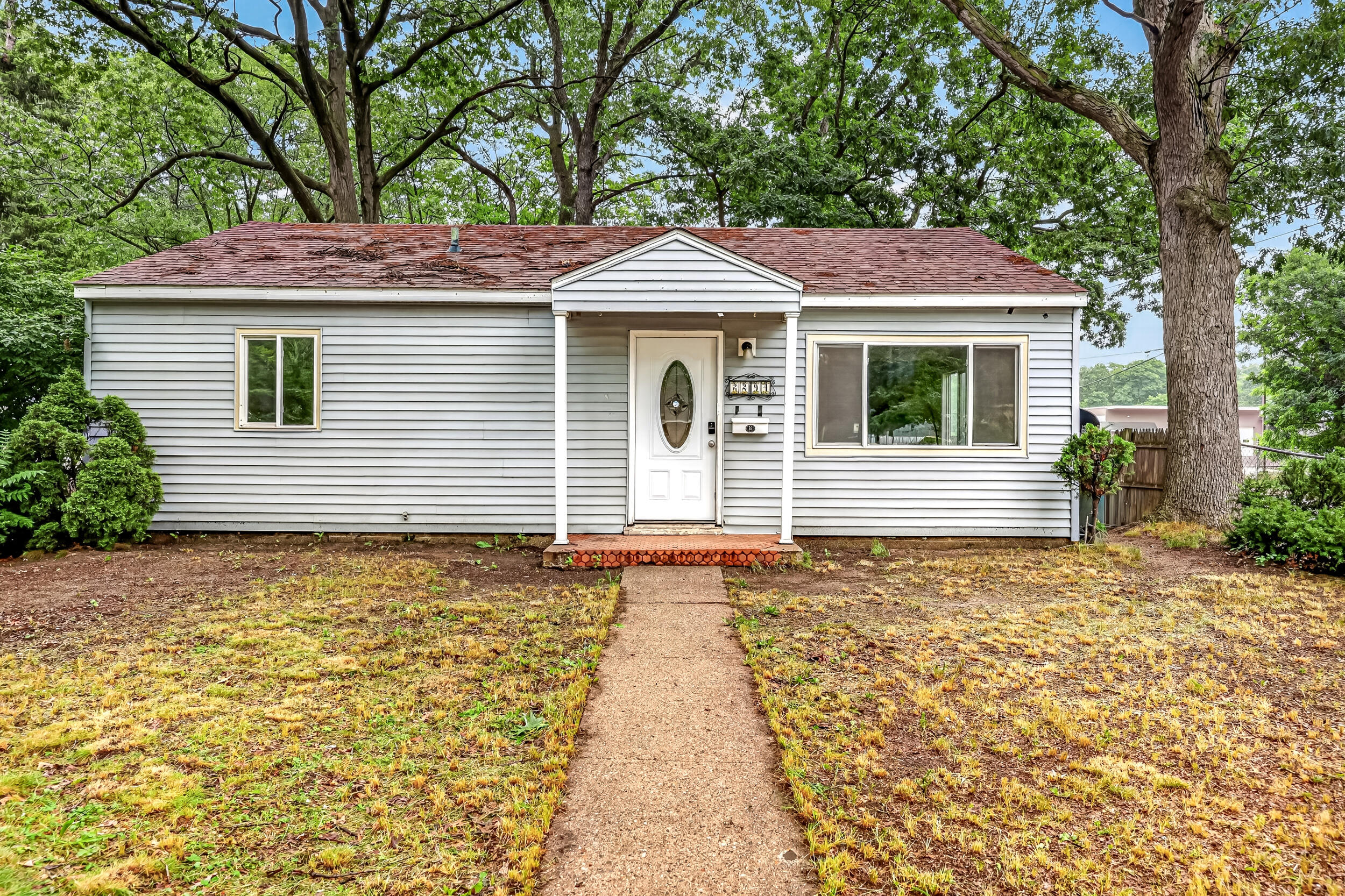 2294 Austin Street Muskegon MI 49444