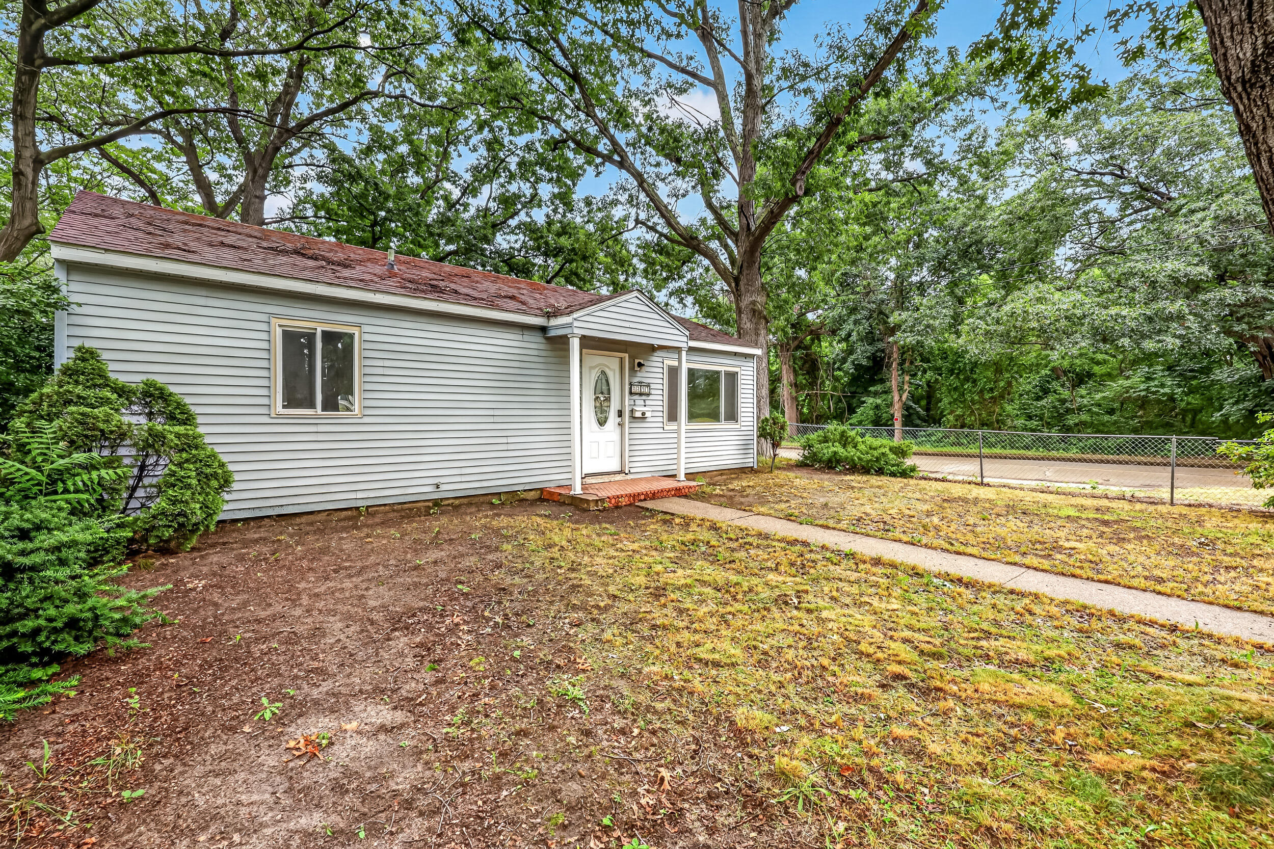 2294 Austin Street Muskegon MI 49444