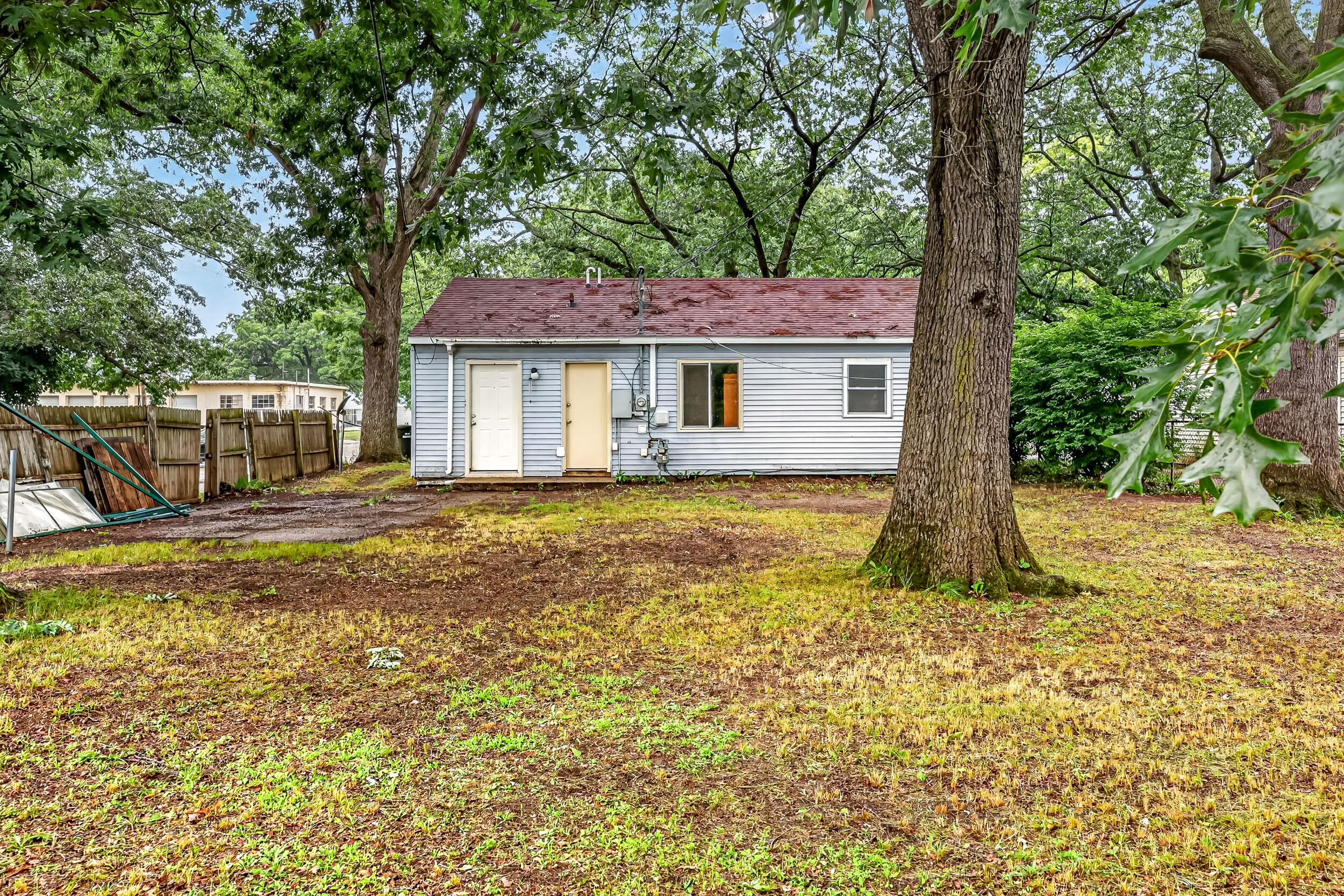 2294 Austin Street Muskegon MI 49444