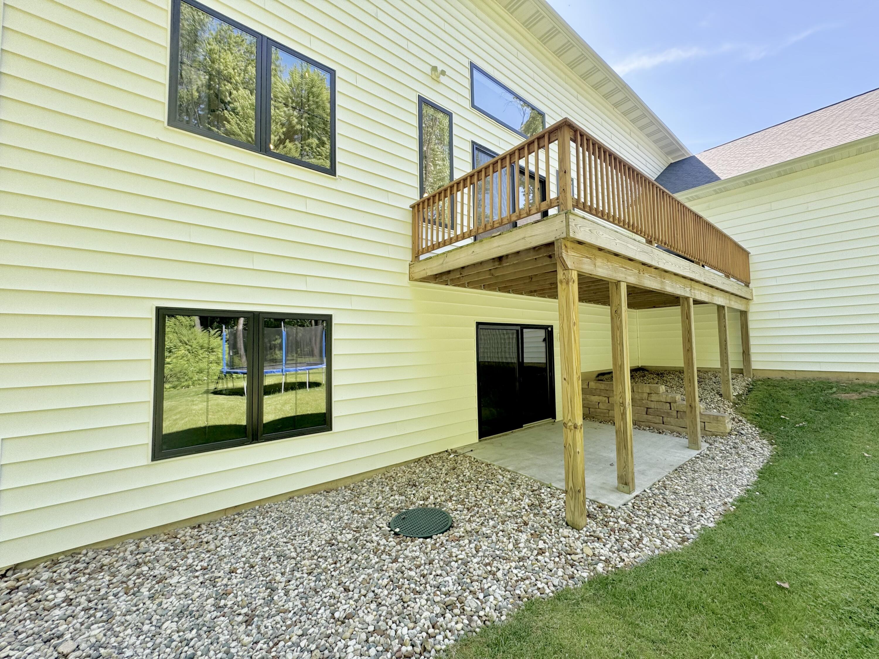 7066 Northstar Avenue Kalamazoo MI 49009