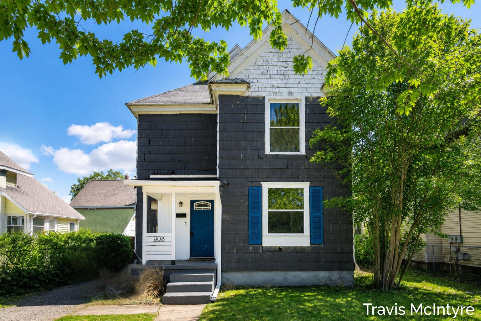 908 Eastern Avenue SE Grand Rapids MI 49507