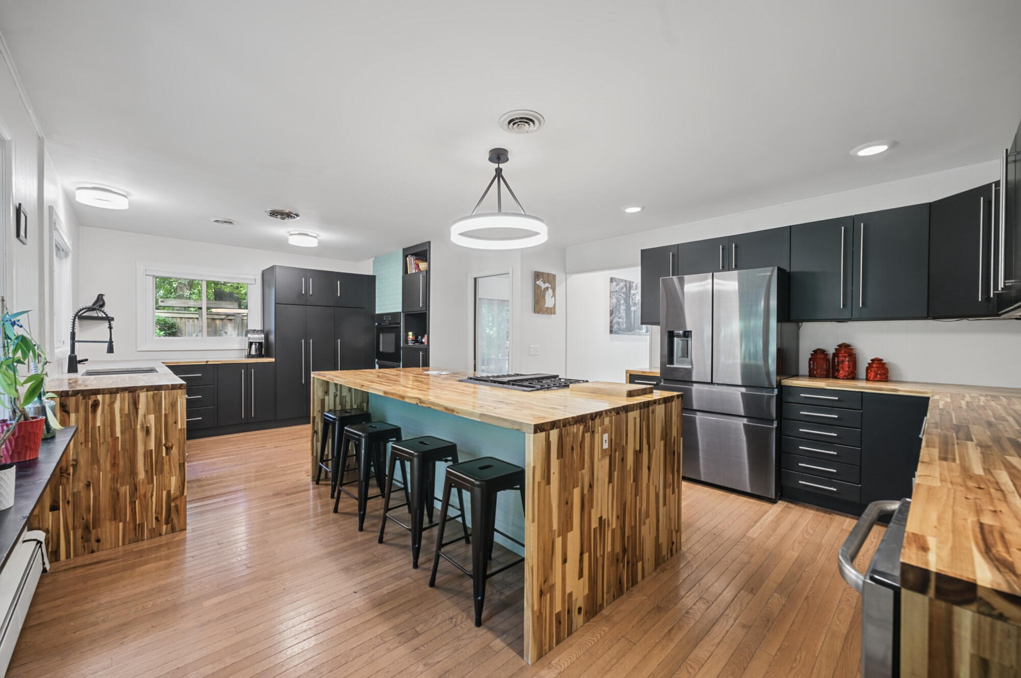 2146 Treehaven Drive Kalamazoo MI 49008