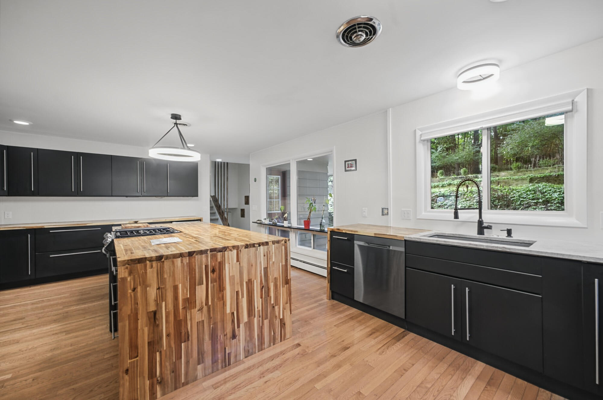 2146 Treehaven Drive Kalamazoo MI 49008