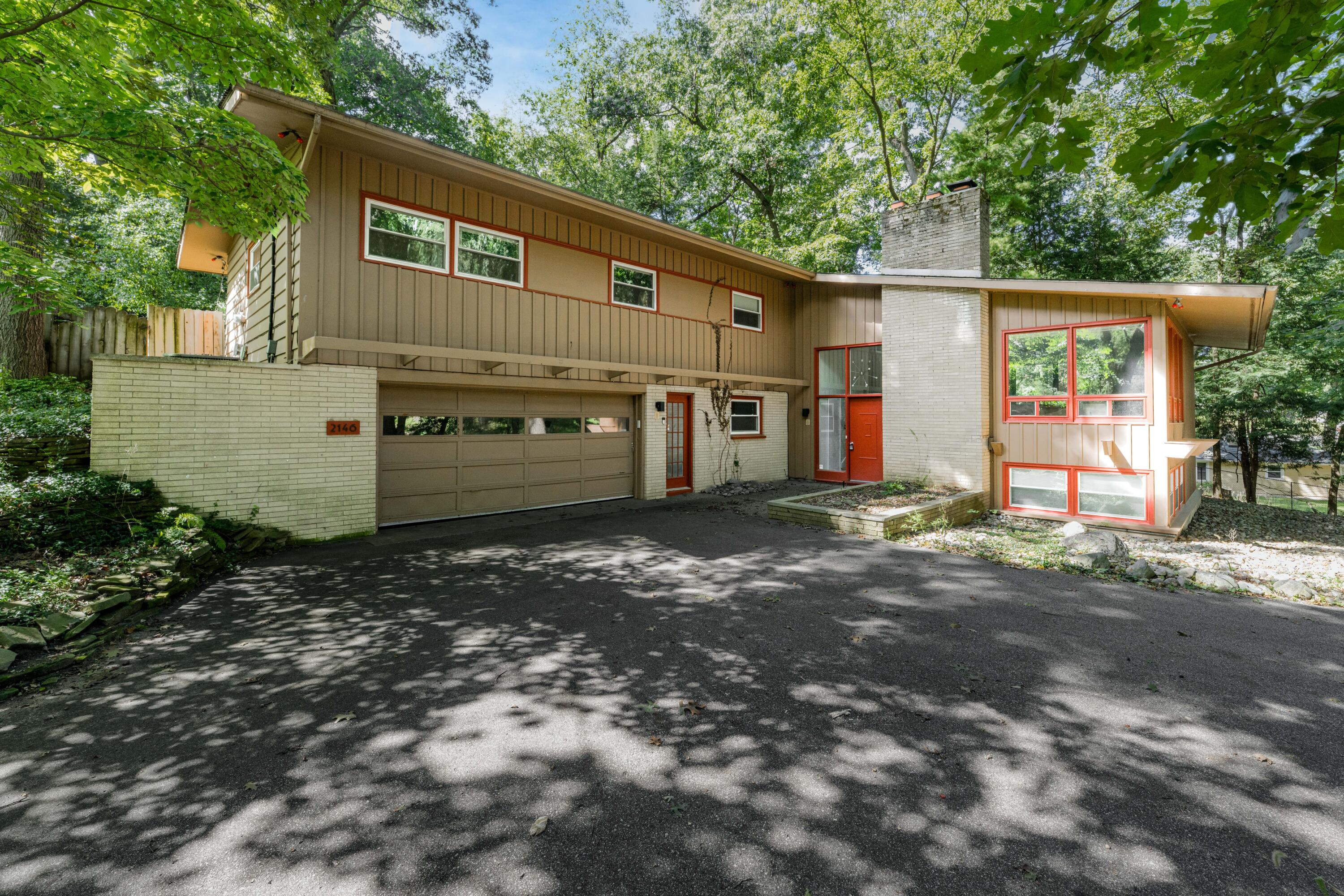 2146 Treehaven Drive Kalamazoo MI 49008