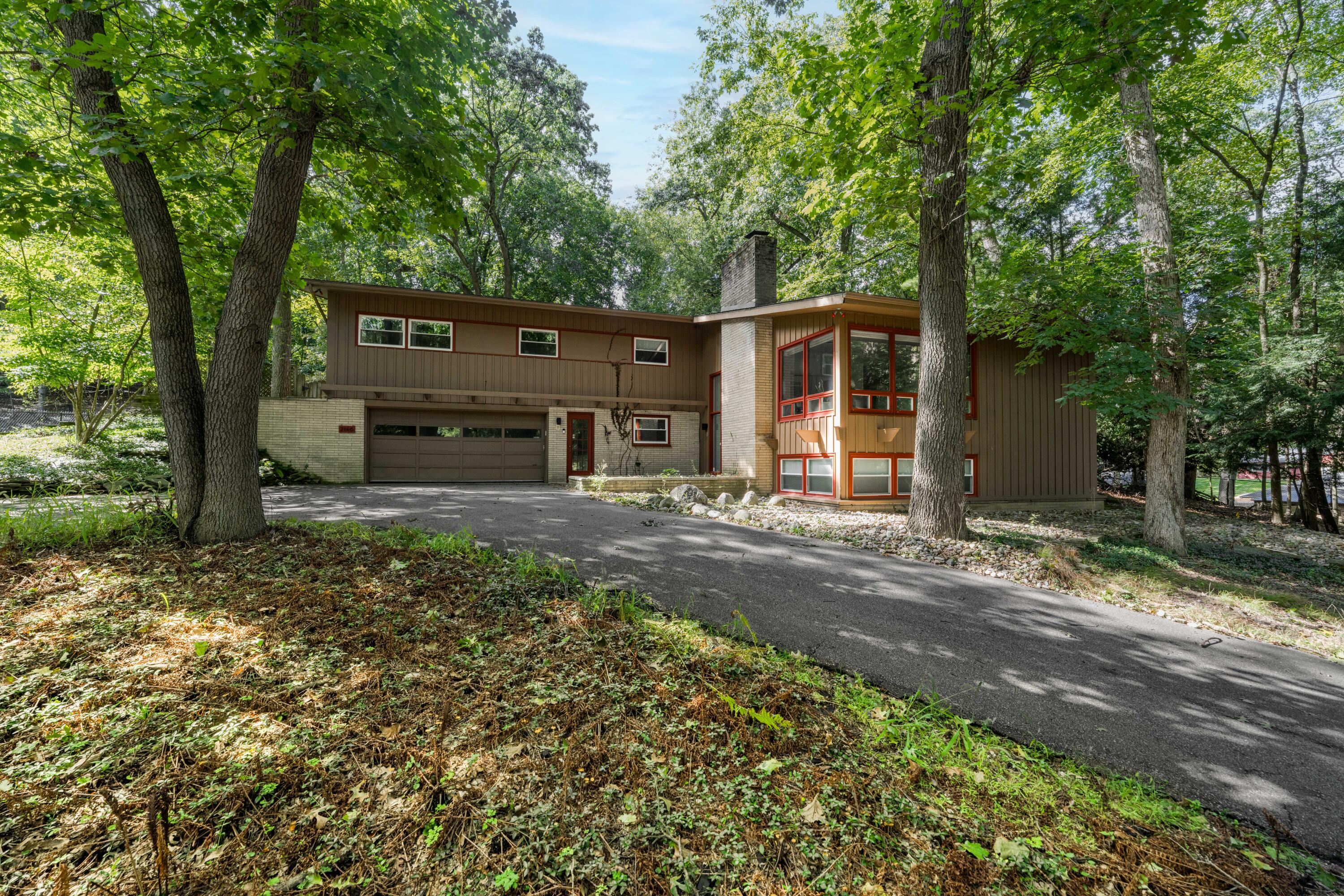 2146 Treehaven Drive Kalamazoo MI 49008