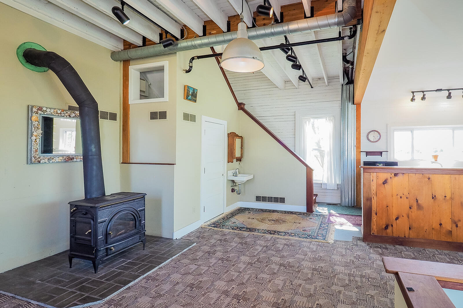 24 W Linden Street W Three Oaks MI 49128