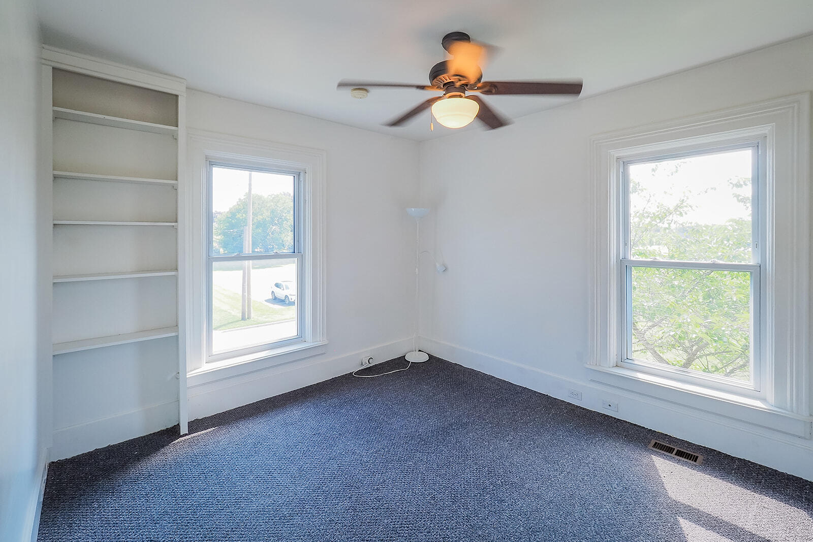 24 W Linden Street W Three Oaks MI 49128