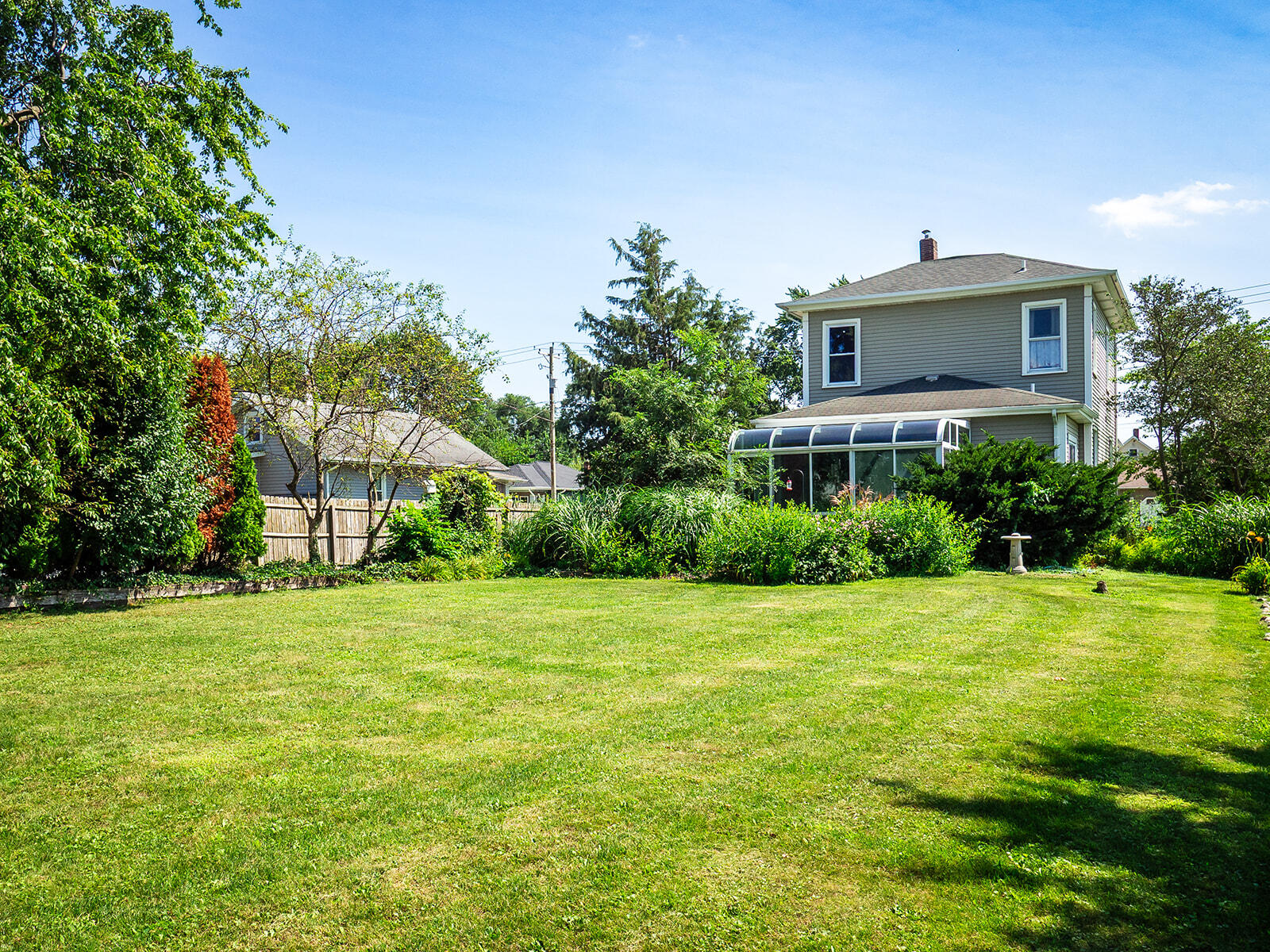 24 W Linden Street W Three Oaks MI 49128