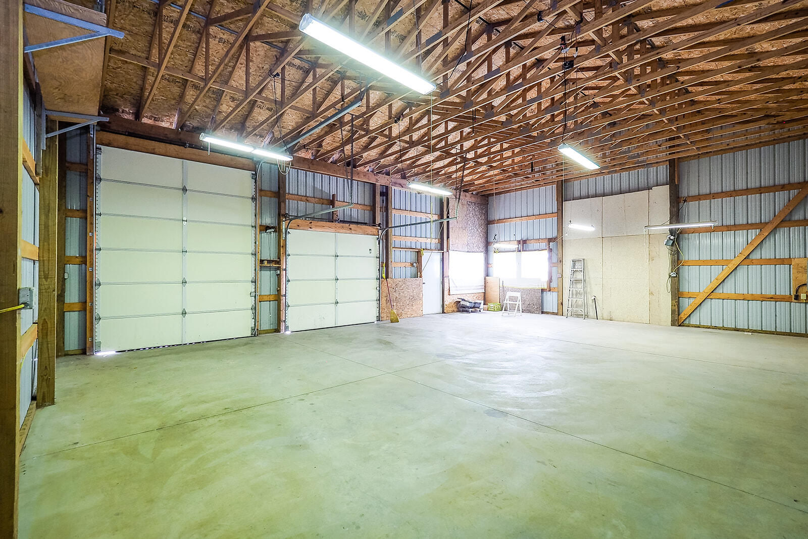 24 W Linden Street W Three Oaks MI 49128