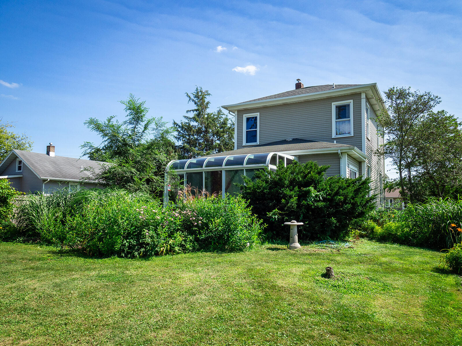 24 W Linden Street W Three Oaks MI 49128