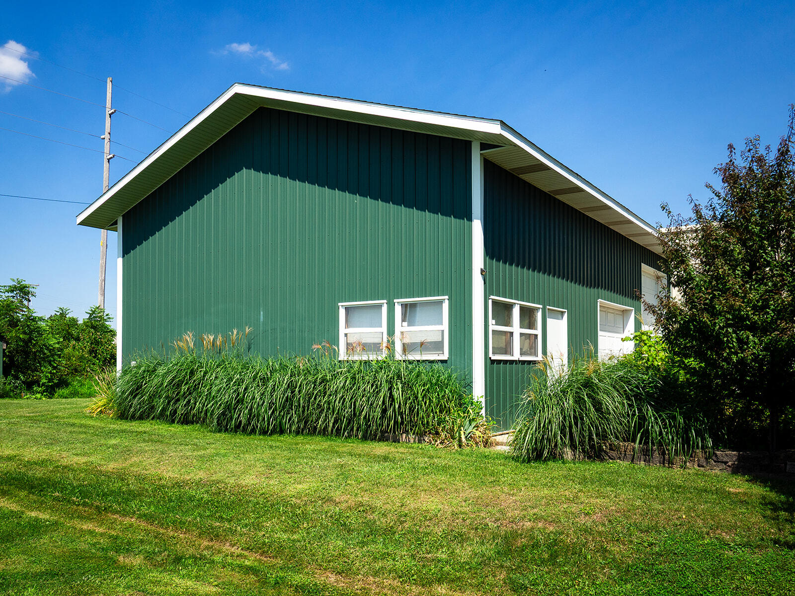 24 W Linden Street W Three Oaks MI 49128