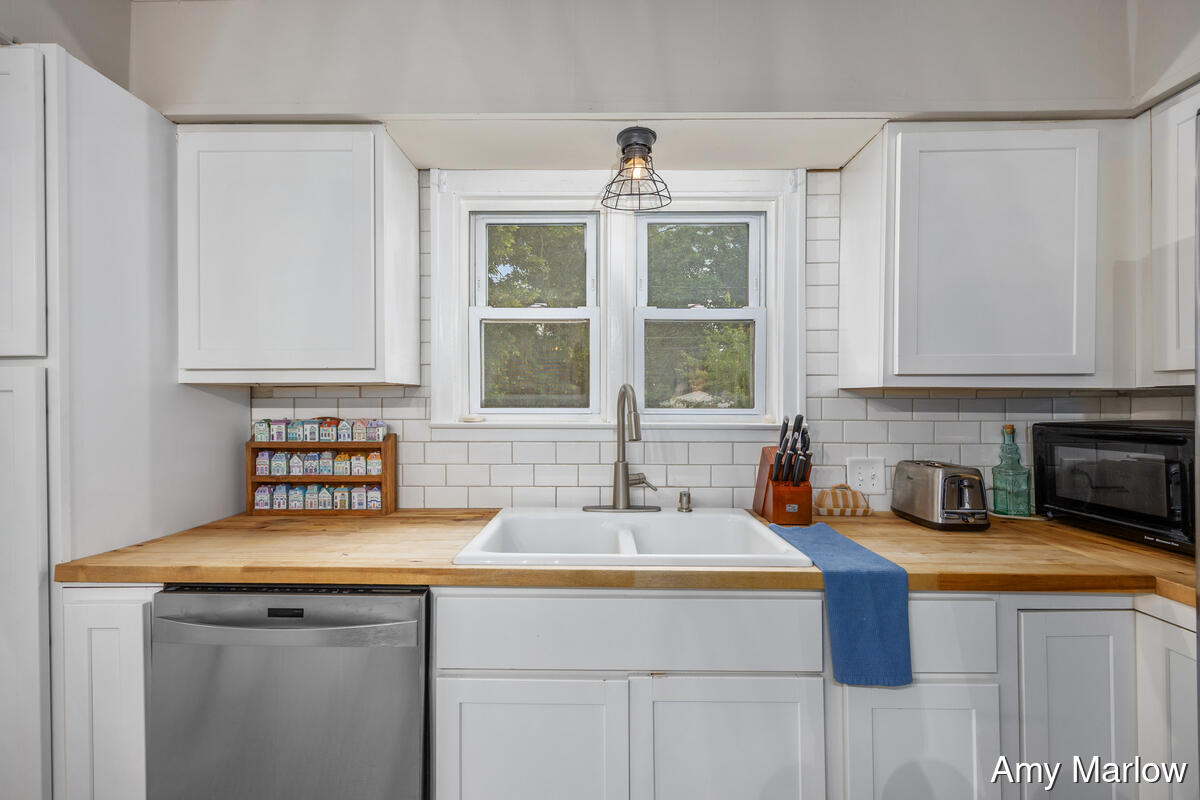 357 Quimby Street NE Grand Rapids MI 49505