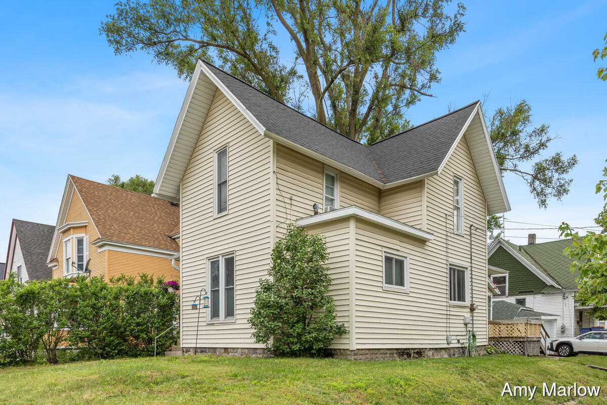 357 Quimby Street NE Grand Rapids MI 49505