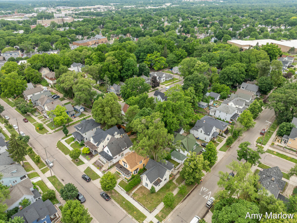 357 Quimby Street NE Grand Rapids MI 49505