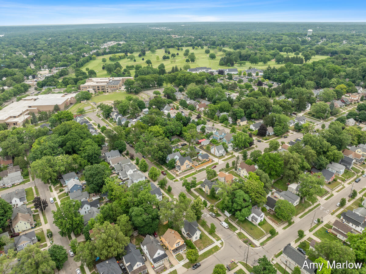 357 Quimby Street NE Grand Rapids MI 49505