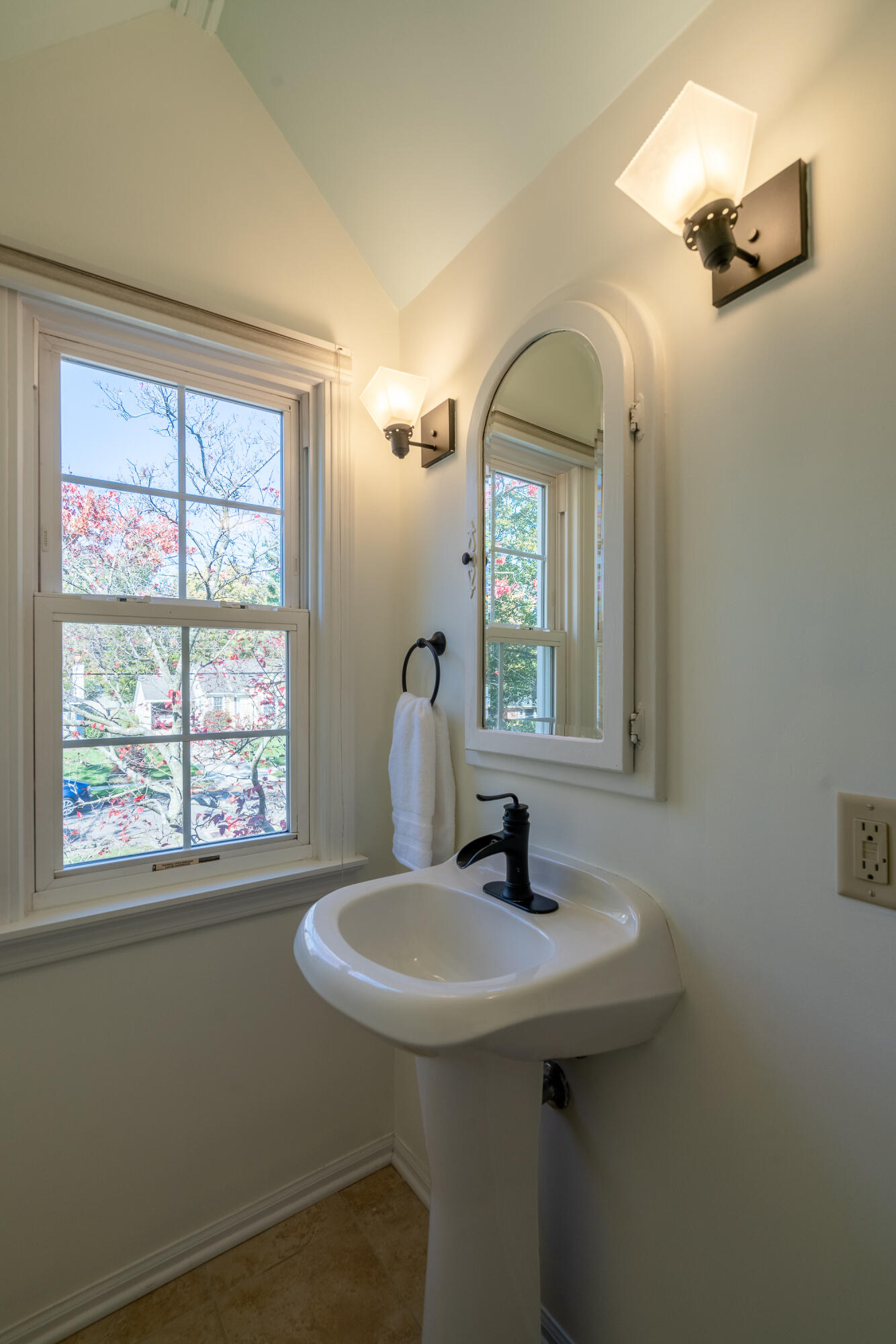 2338 Burchard Street SE East Grand Rapids MI 49506