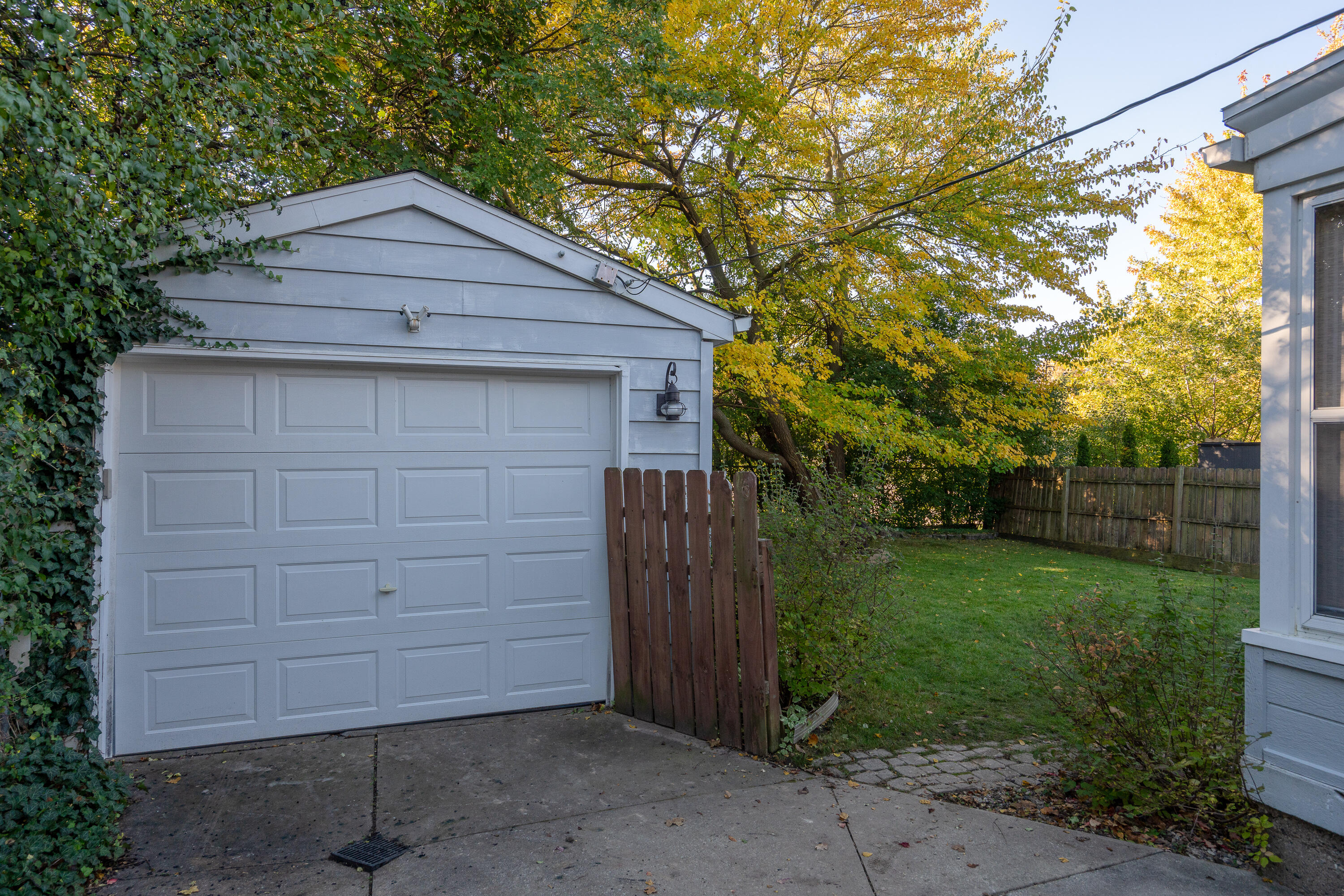 2338 Burchard Street SE East Grand Rapids MI 49506