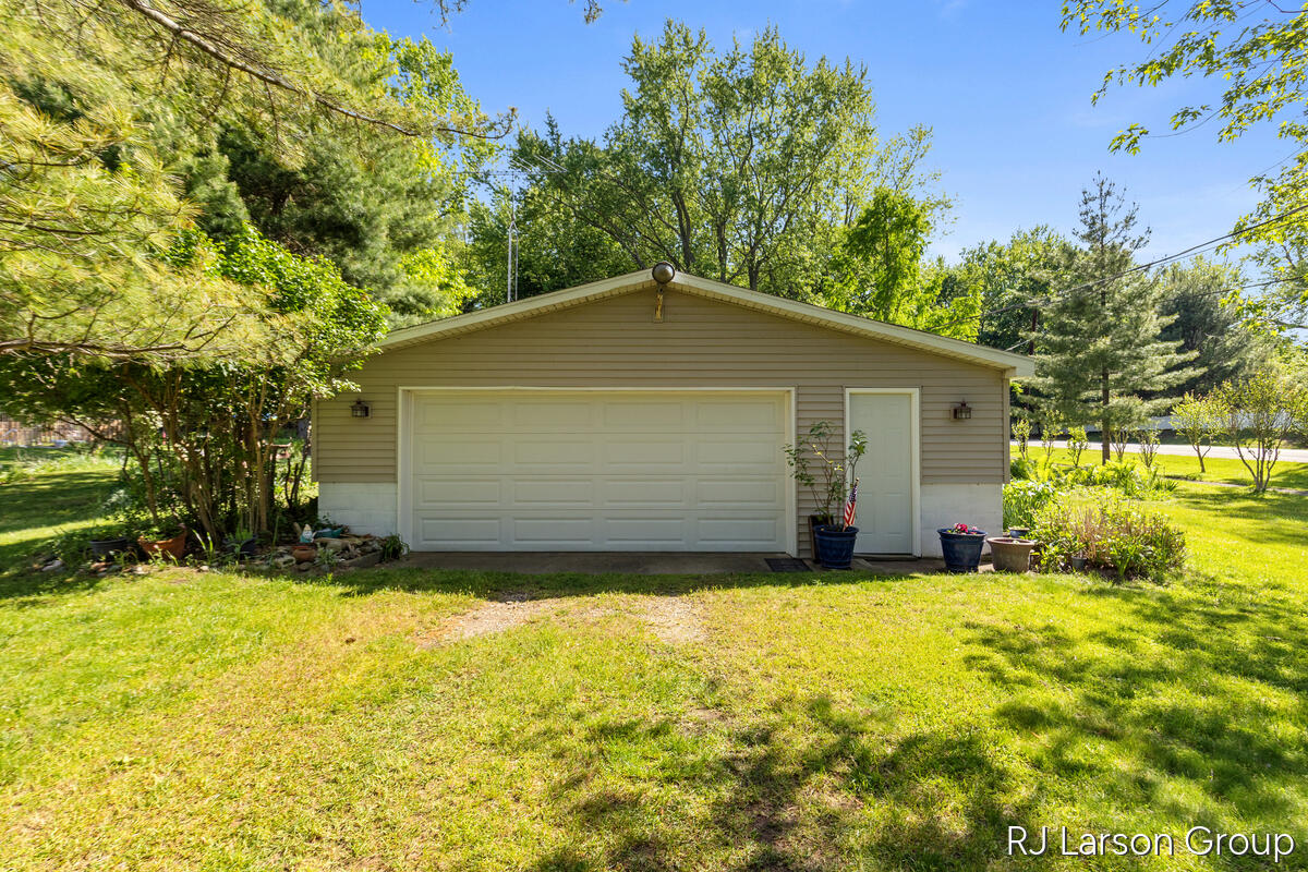 1027 Blue Star Highway South Haven MI 49090