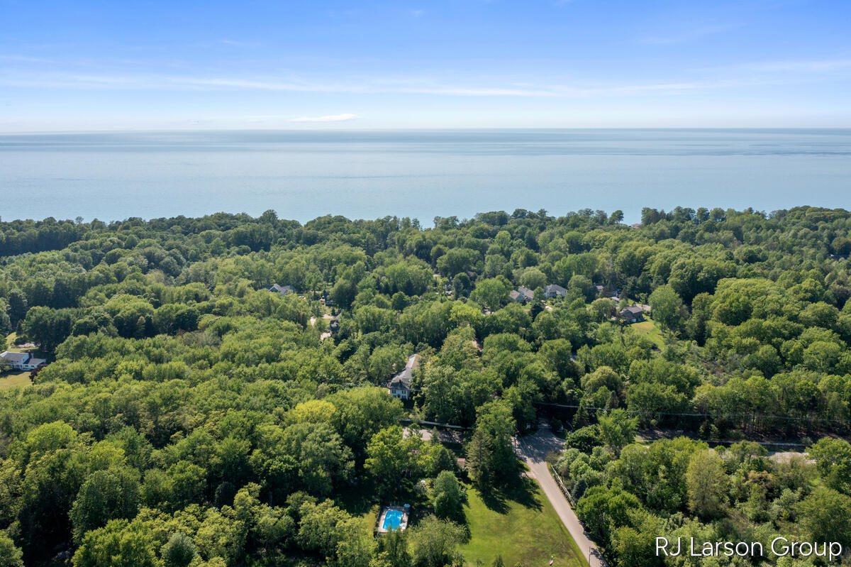1027 Blue Star Highway South Haven MI 49090