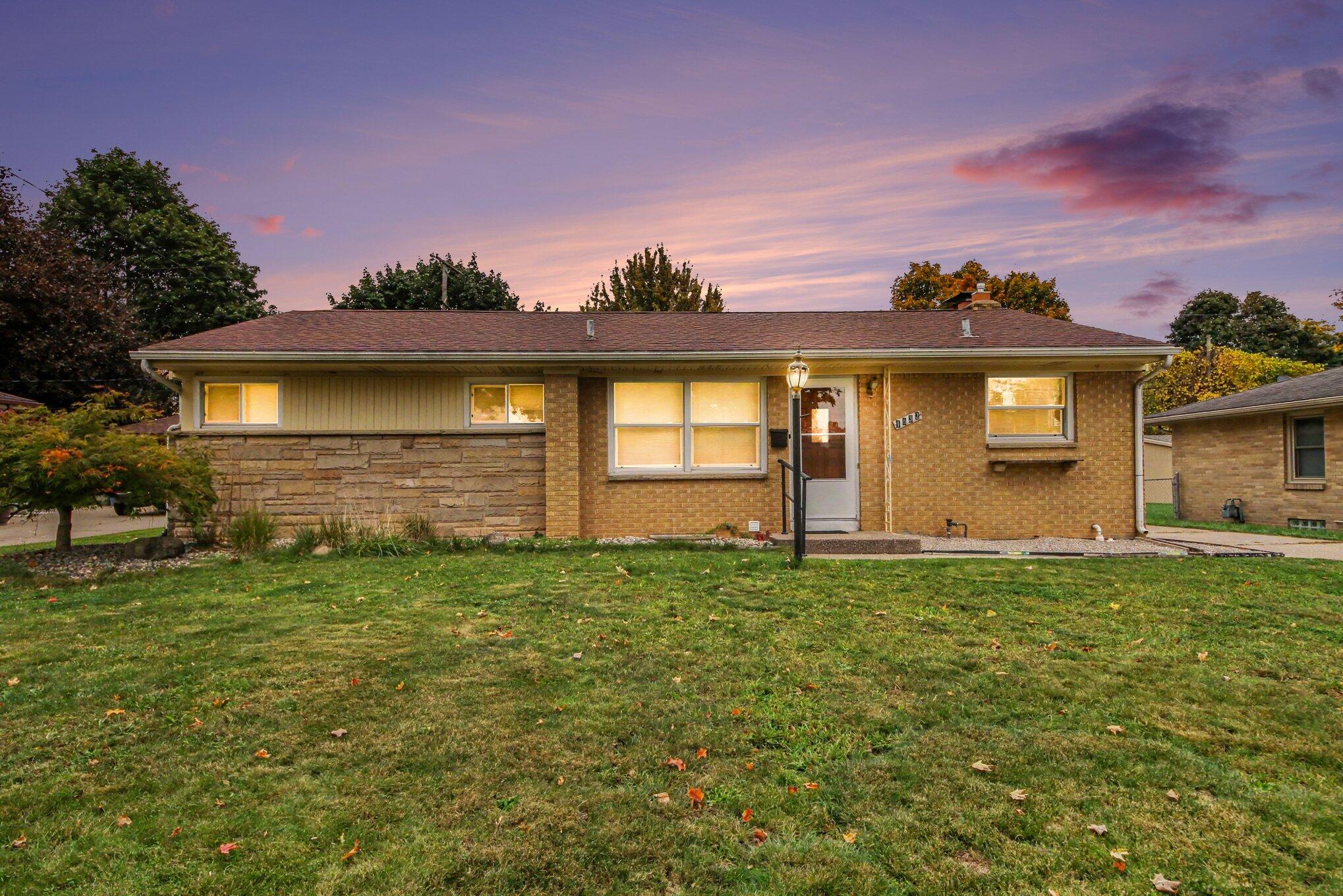 1532 Mayfield Avenue NE Grand Rapids MI 49505