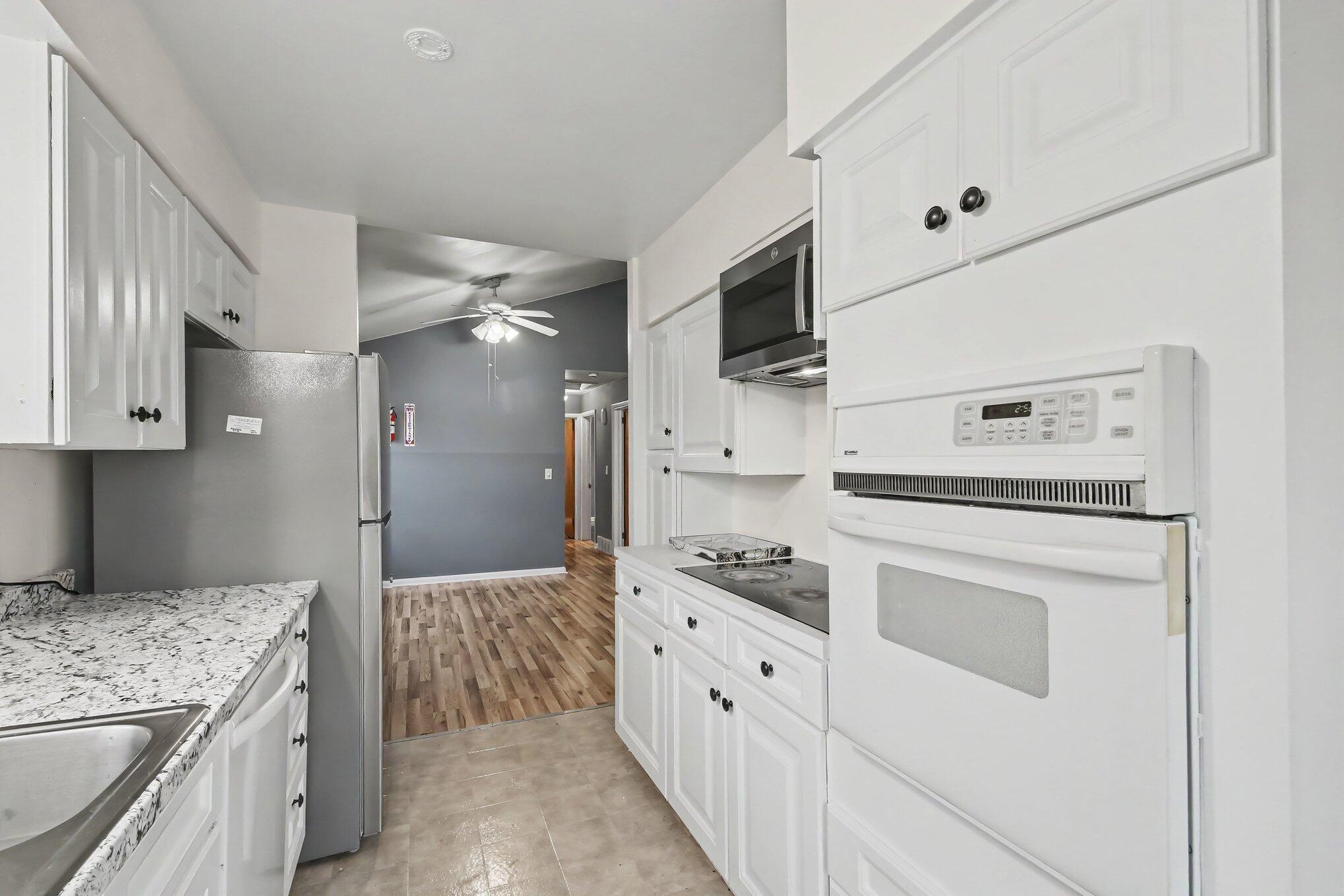 1532 Mayfield Avenue NE Grand Rapids MI 49505