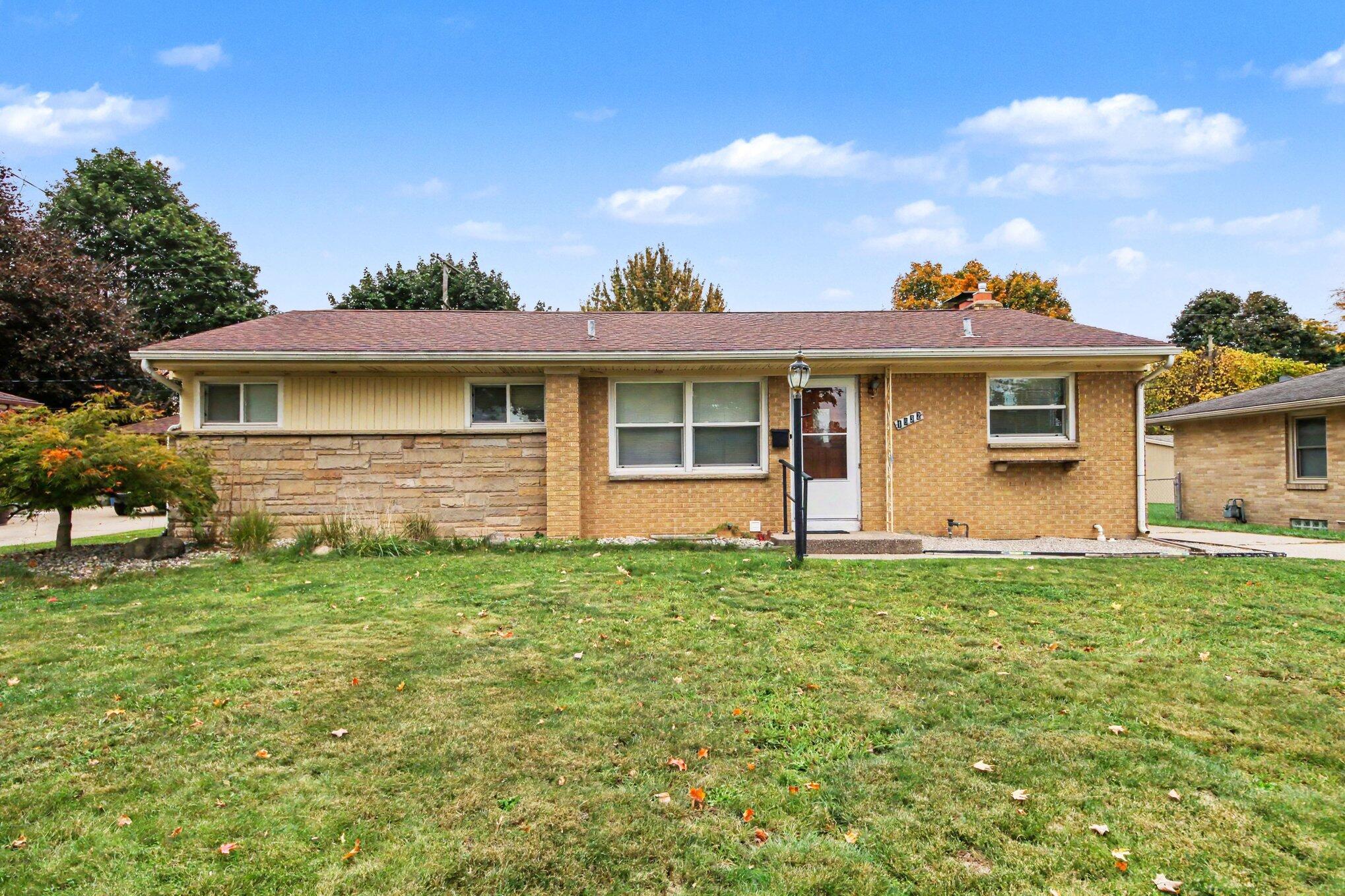1532 Mayfield Avenue NE Grand Rapids MI 49505