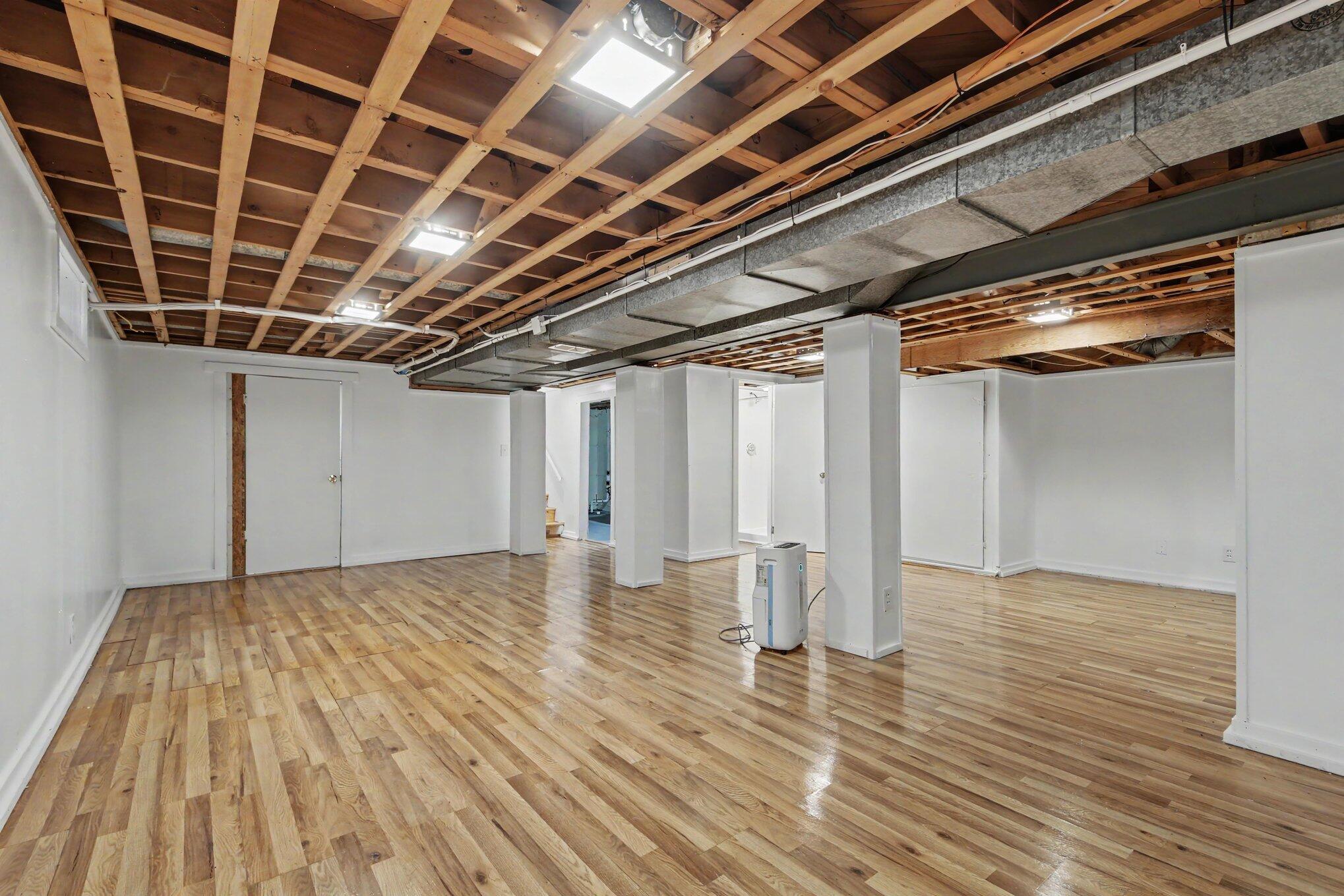 1532 Mayfield Avenue NE Grand Rapids MI 49505